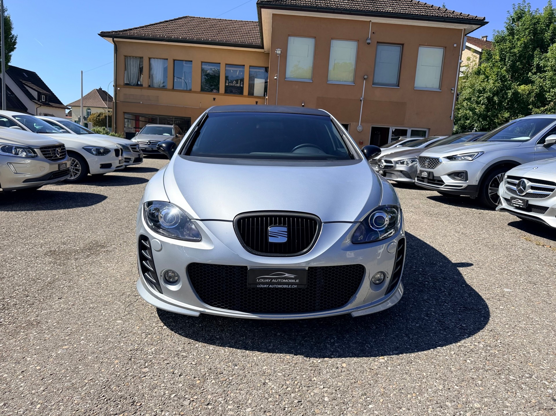 SEAT Leon 2.0 TSI Cupra-image-1