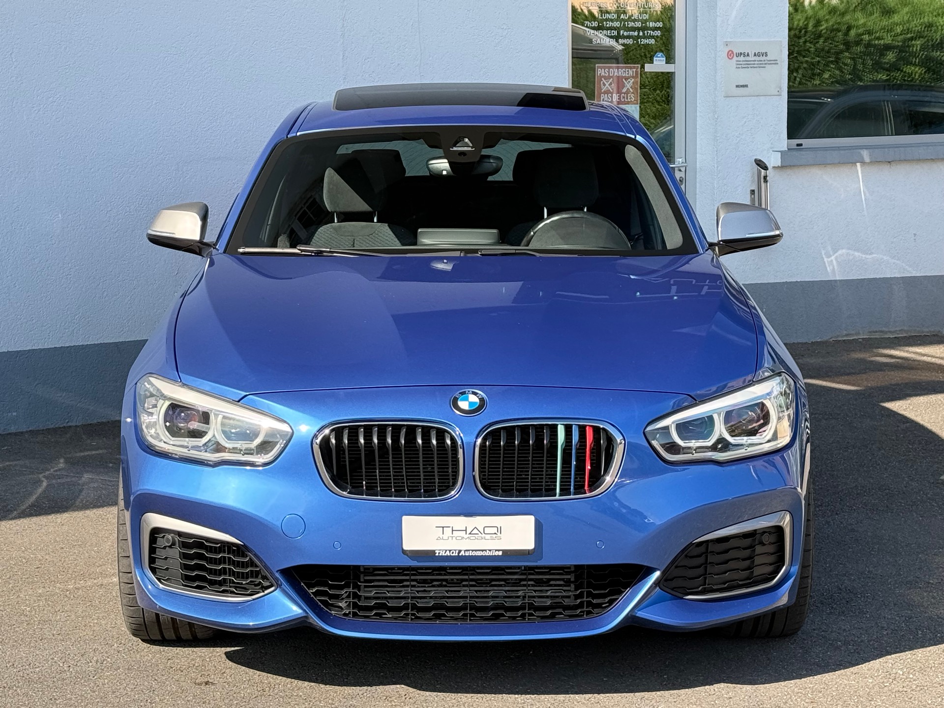 BMW M135i xDrive Steptronic-image-6