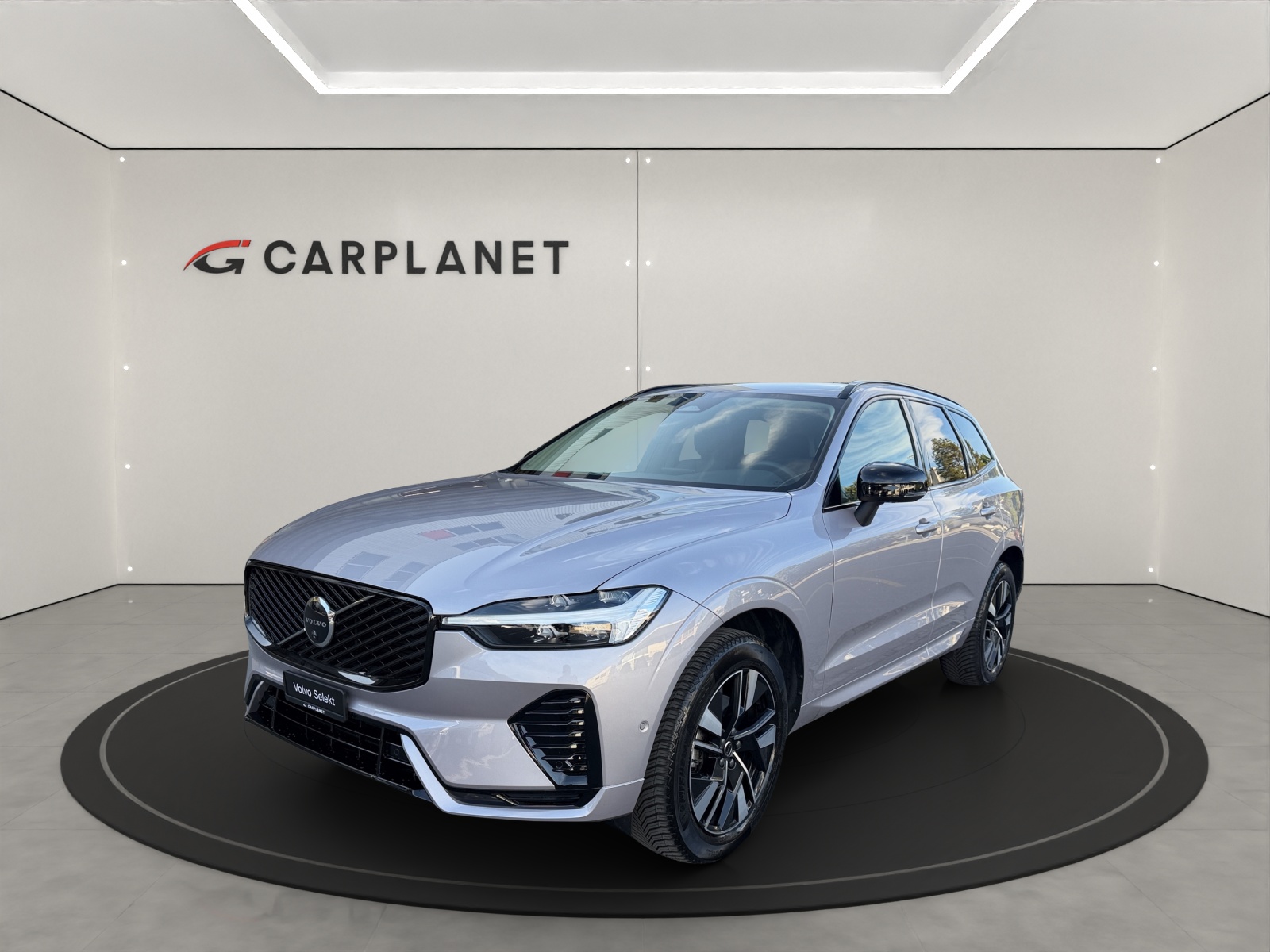 VOLVO XC60 2.0 B5 MH Plus Dark AWD-image-0