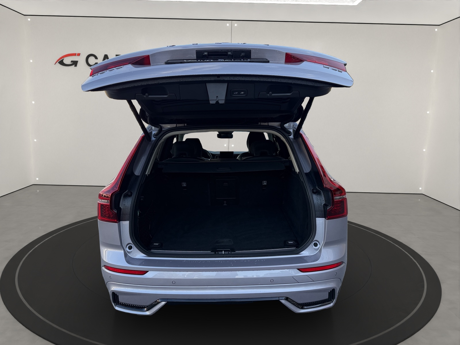 VOLVO XC60 2.0 B5 MH Plus Dark AWD-image-5