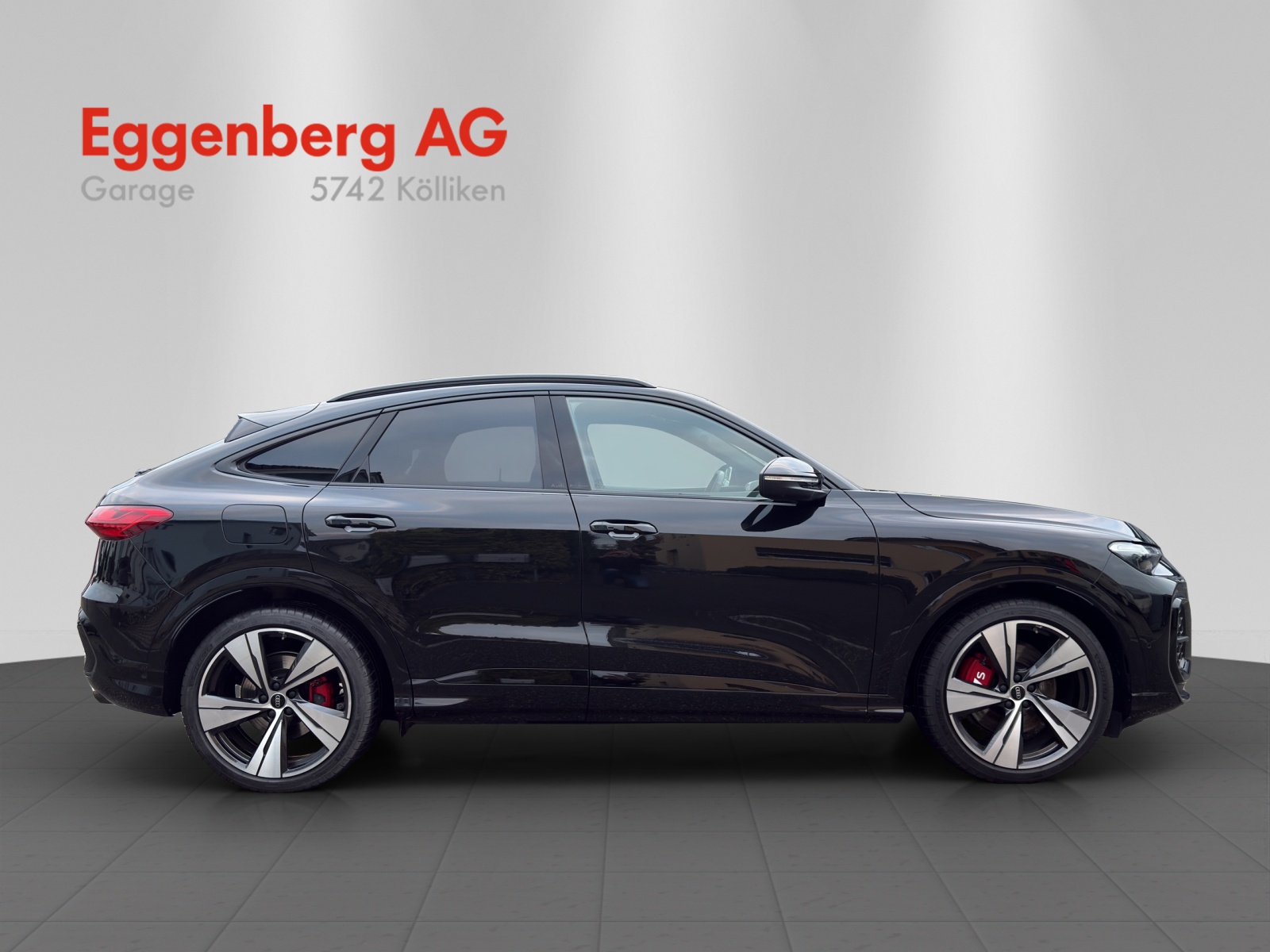AUDI SQ5 Sportback TFSI quattro S-tronic, 8-fach bereift-image-5