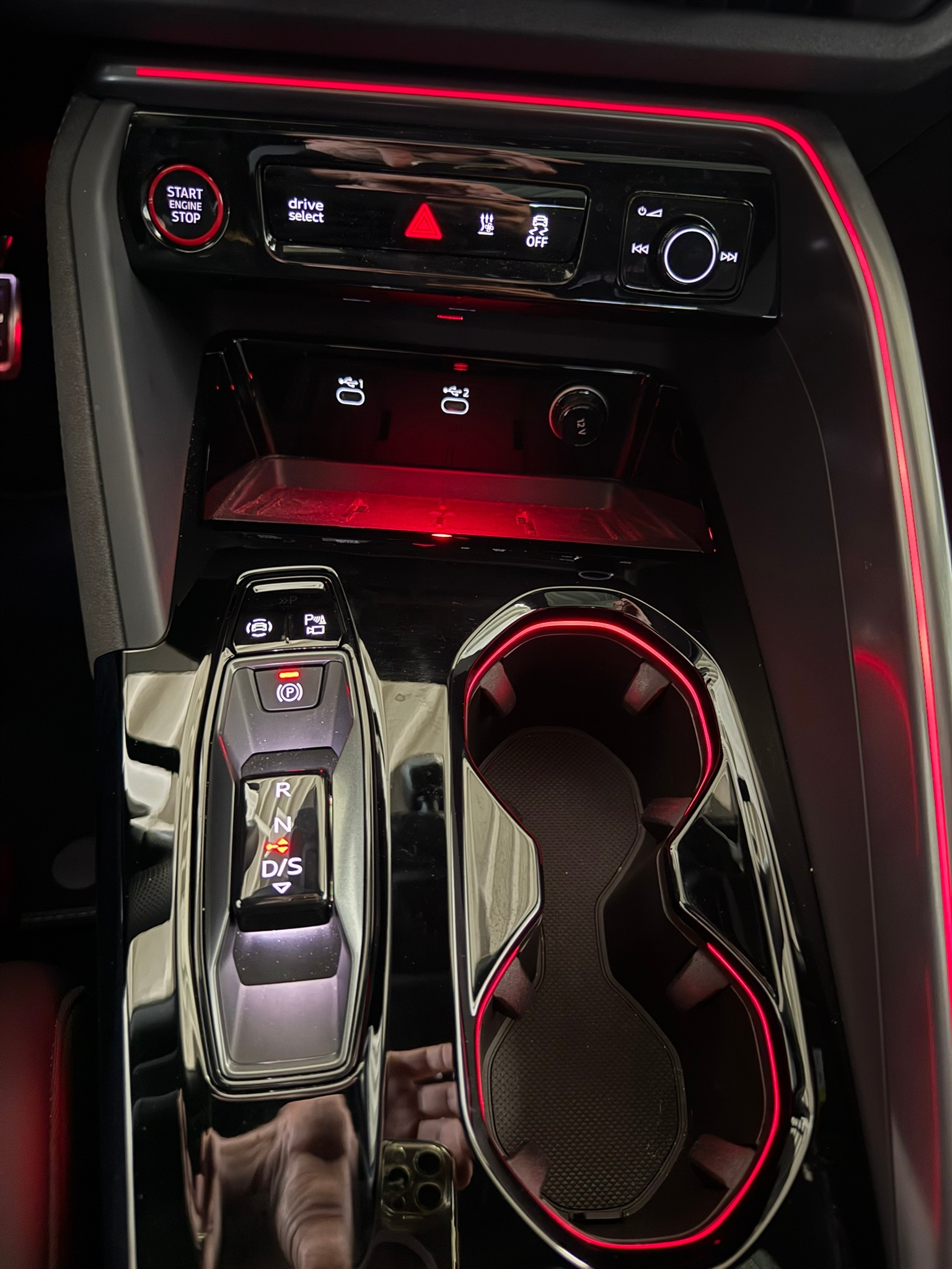 AUDI SQ5 Sportback TFSI quattro S-tronic, 8-fach bereift-image-29