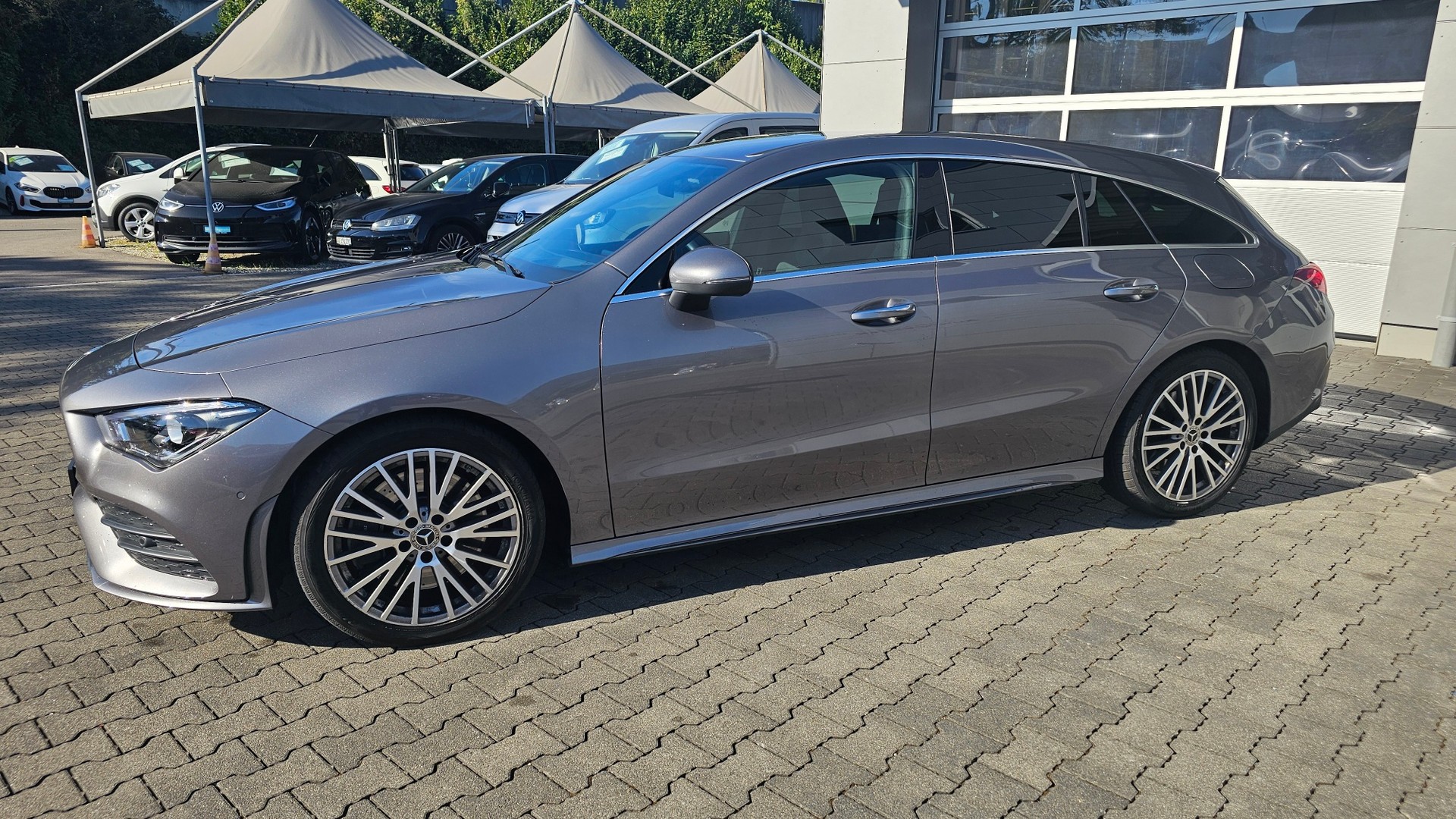 MERCEDES-BENZ CLA Shooting Brake 250 4Matic 7G-DCT AMG Line-image-15