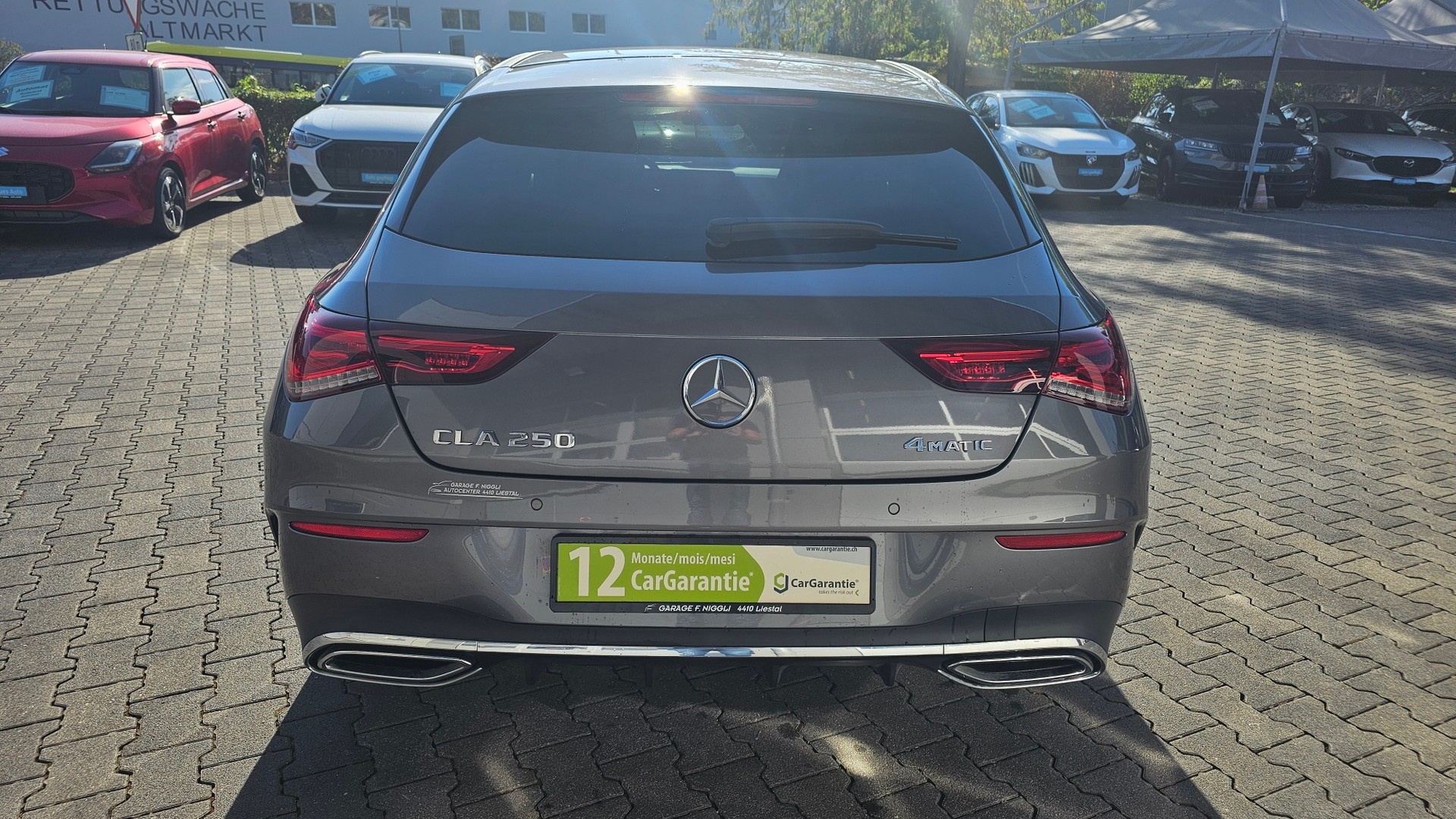 MERCEDES-BENZ CLA Shooting Brake 250 4Matic 7G-DCT AMG Line-image-9