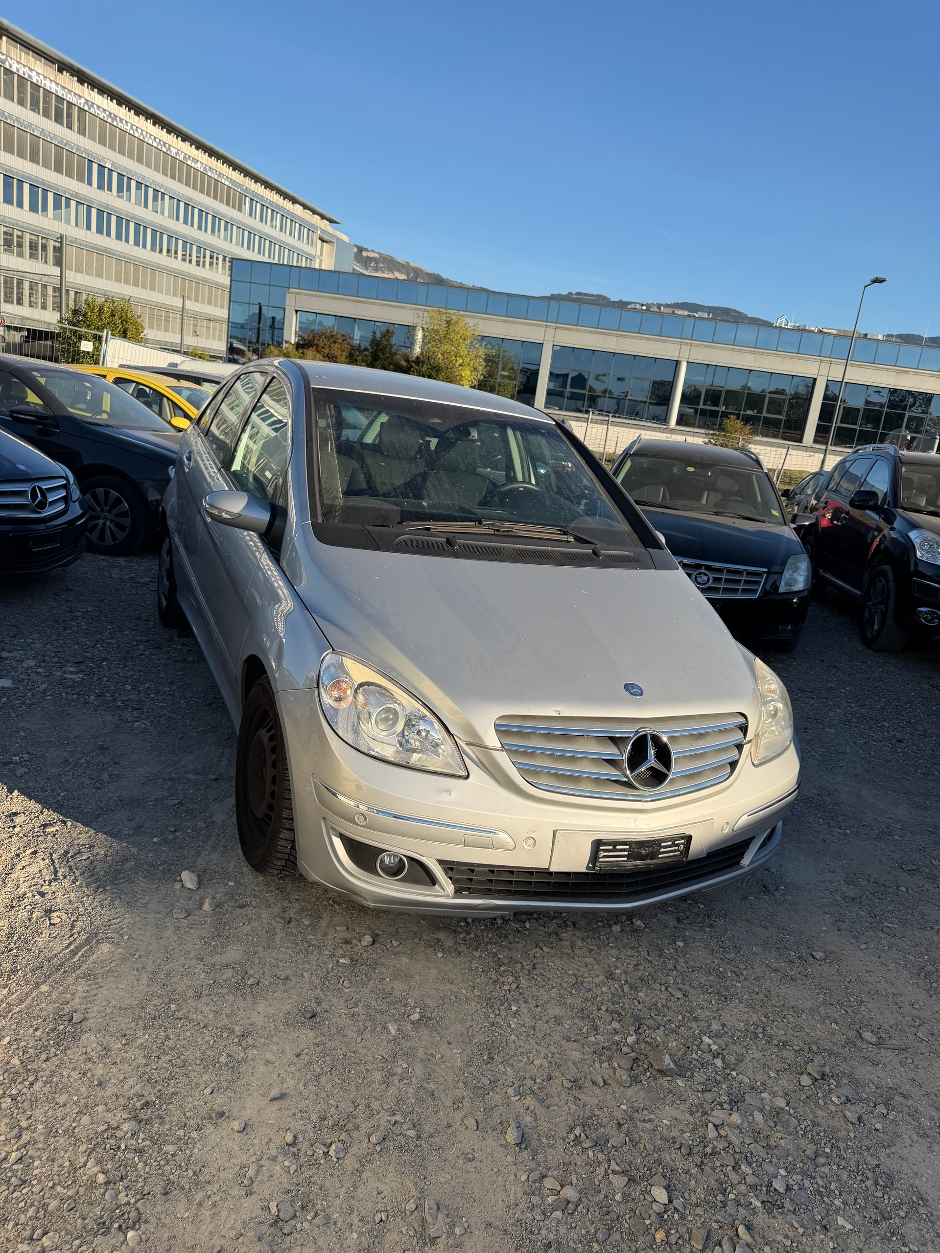 MERCEDES-BENZ B 170-image-1