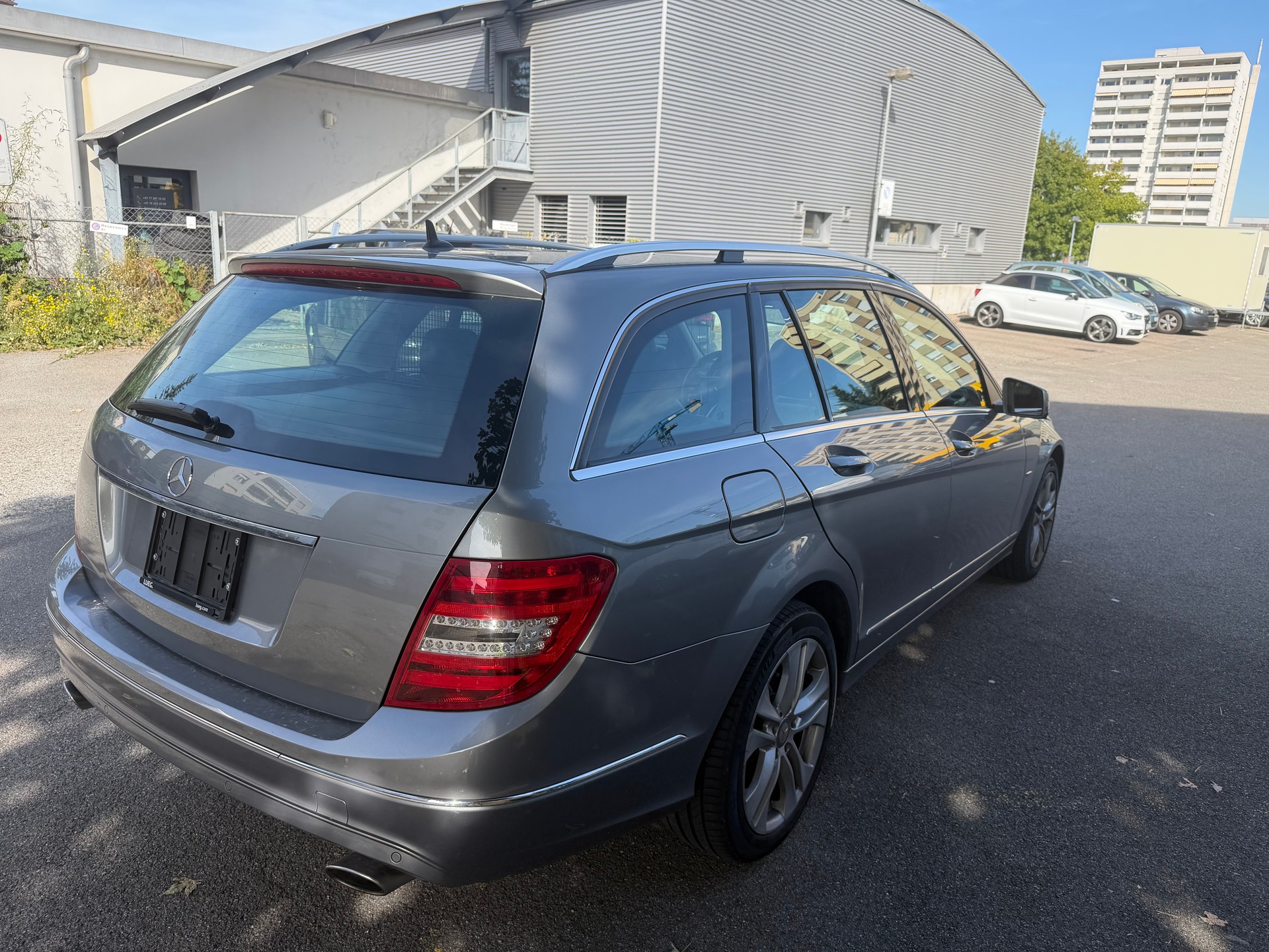 MERCEDES-BENZ C 300 CDI Avantgarde 4Matic 7G-Tronic-image-3