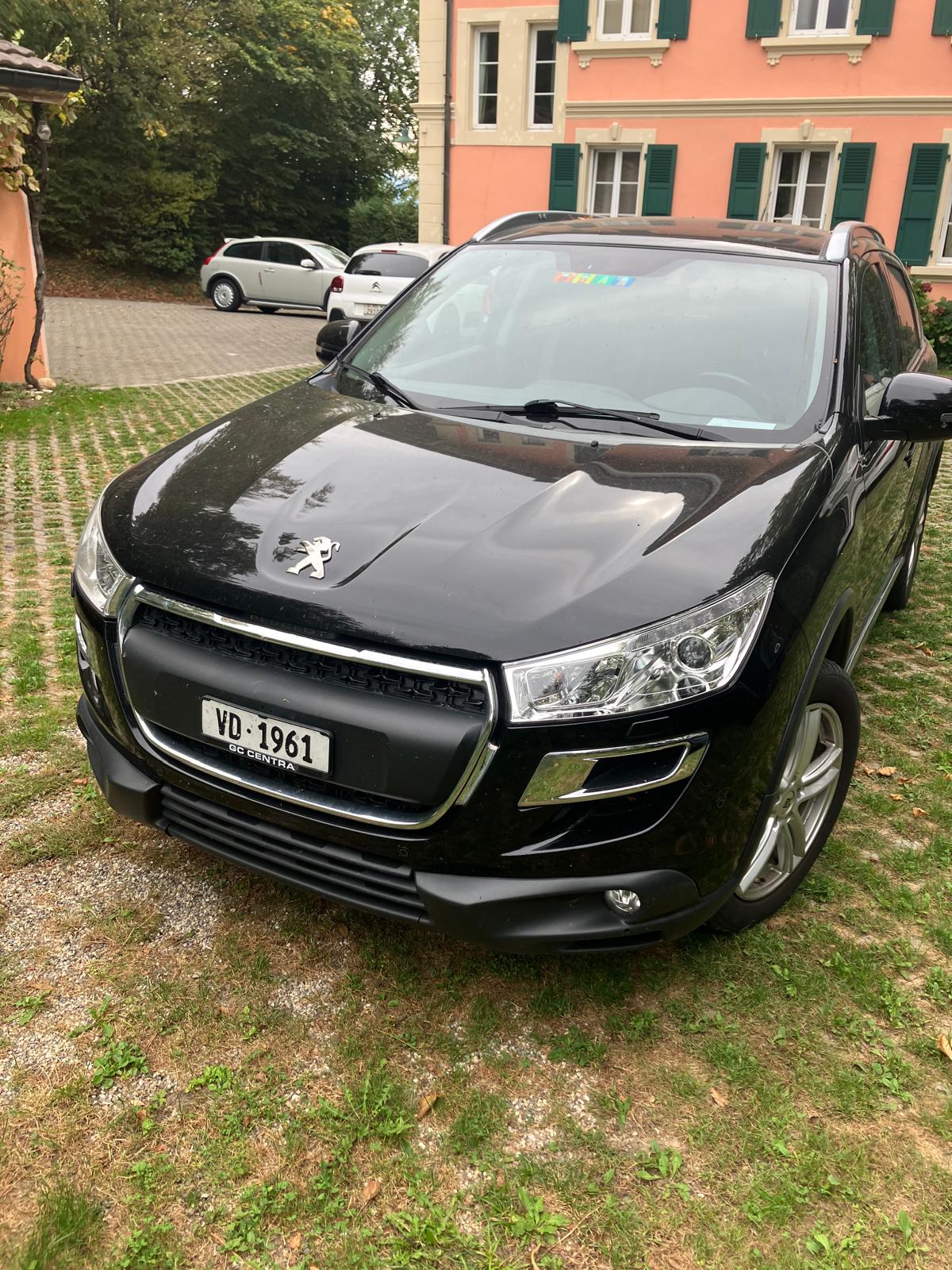 PEUGEOT 1.6 HDi 115 Allure S/S-image-3