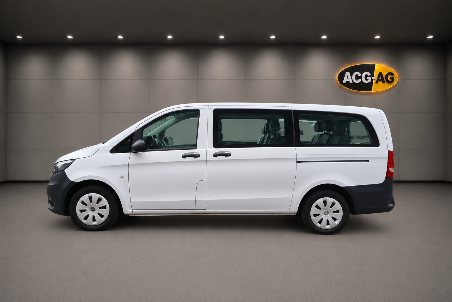 MERCEDES-BENZ Vito 111 BlueTec Tourer Pro EL ** 9-Plätzer ** Voll-Leder ** Klimaanlage ** Frisch Ab MFK & Service **-image-3