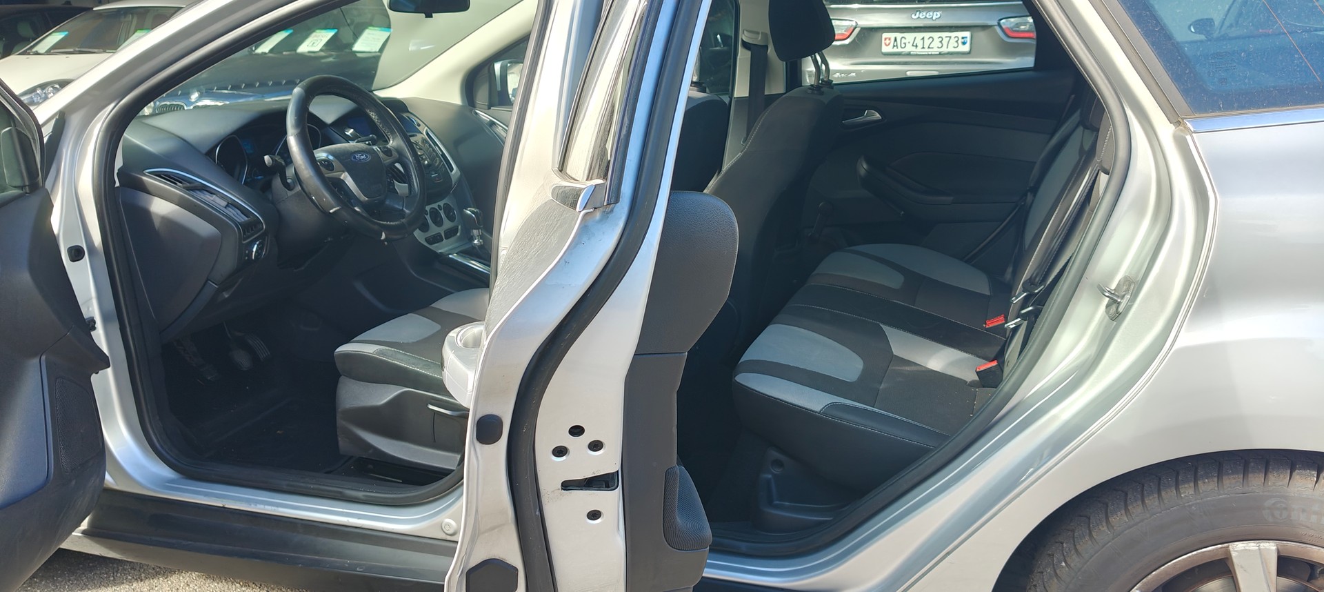 FORD Focus 1.6 SCTi Titanium-image-14