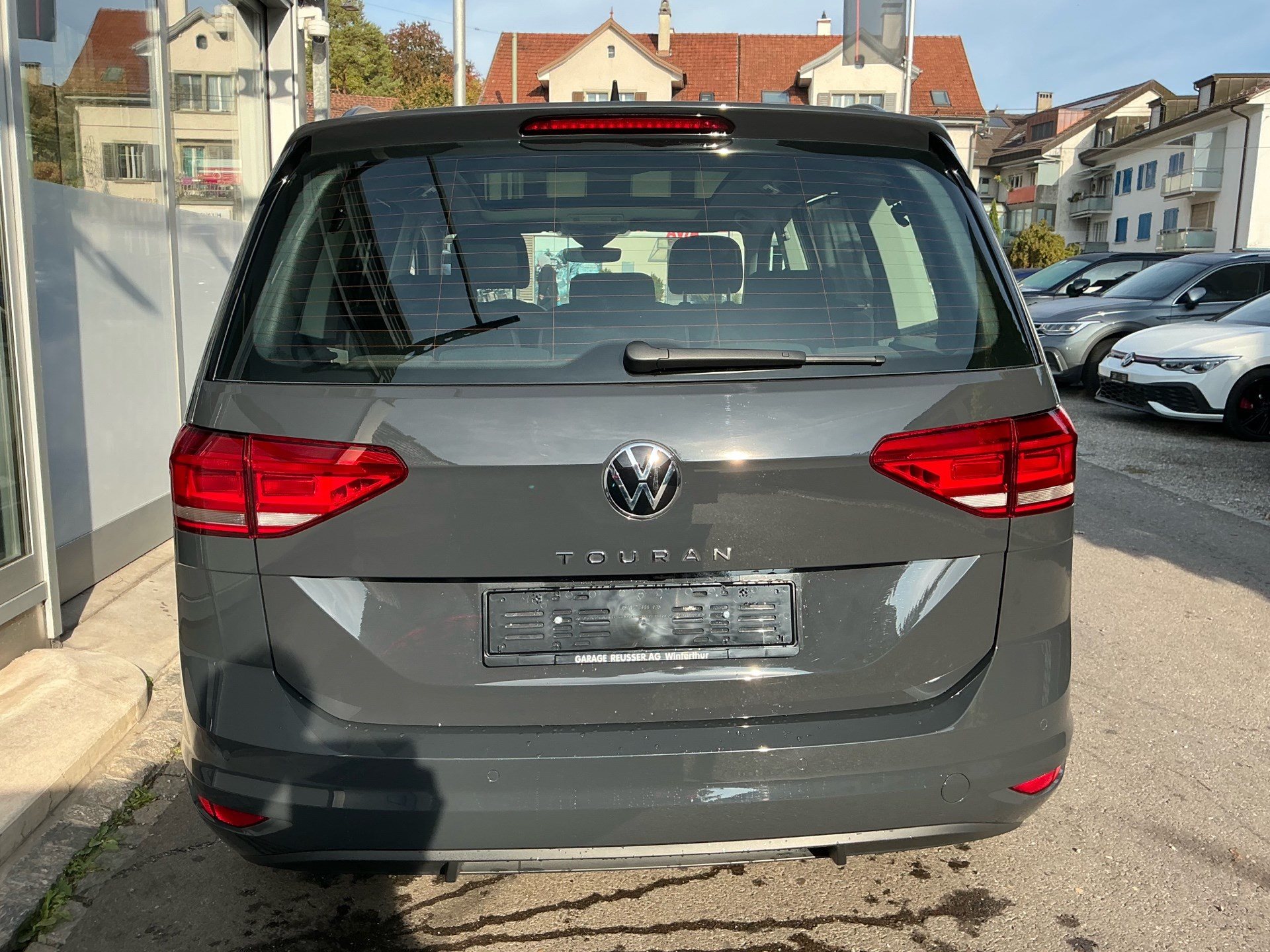 VW Touran 1.5 TSI DSG COMFORTLINE *** PANORAMA & VIELES MEHR ****-image-4