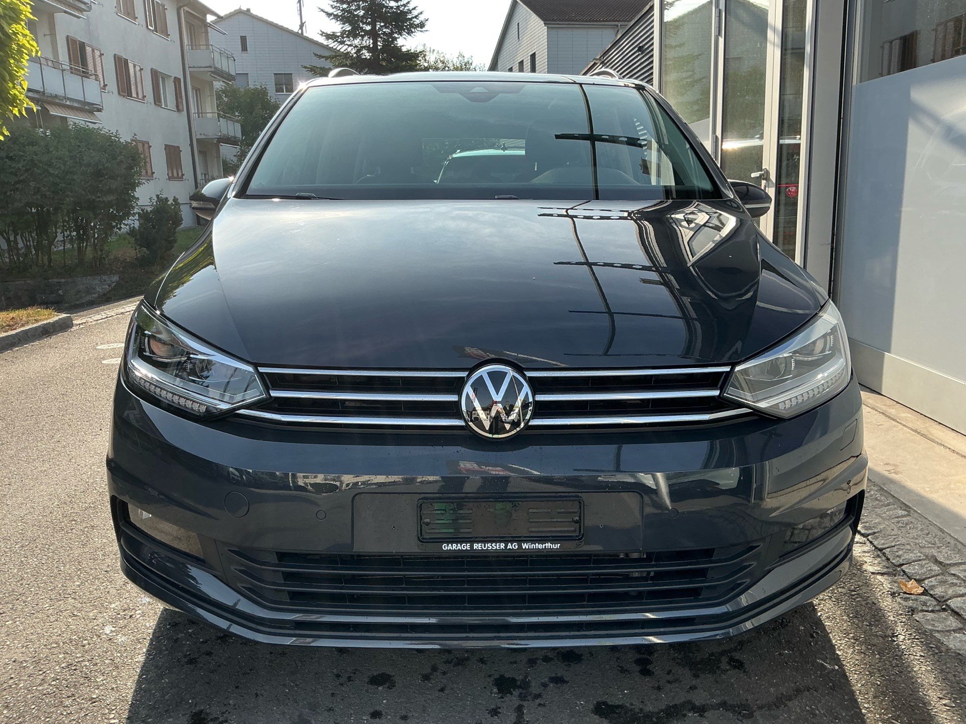 VW Touran 1.5 TSI DSG COMFORTLINE *** PANORAMA & VIELES MEHR ****-image-1