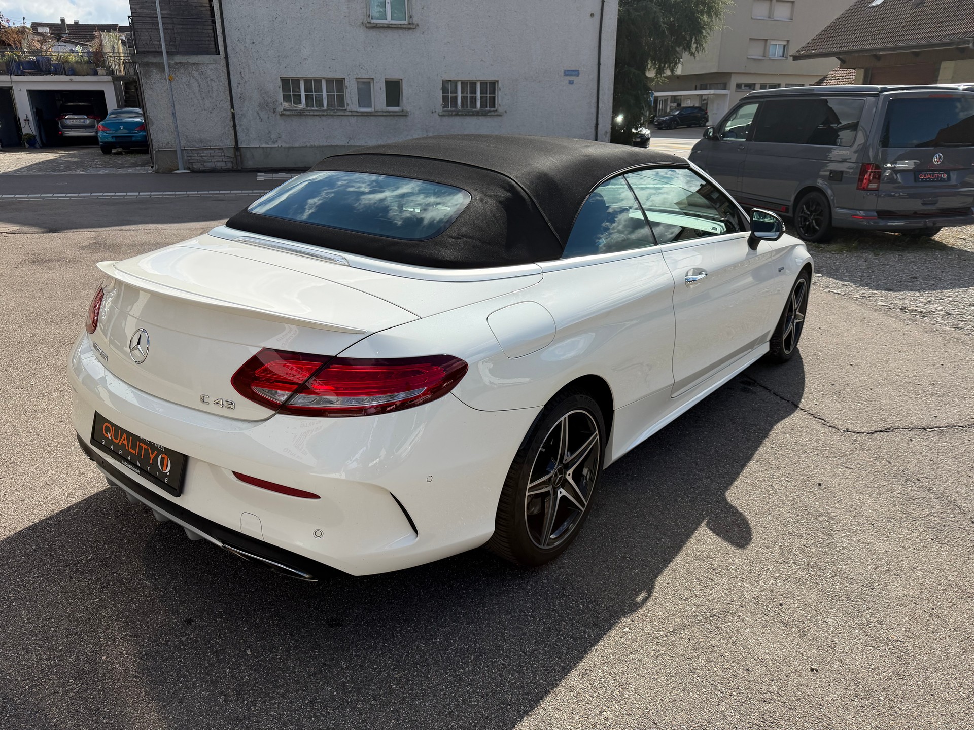 MERCEDES-BENZ C 43 Cabriolet AMG 4Matic 9G-Tronic-image-3