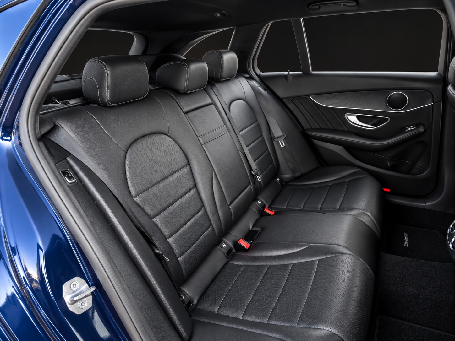 MERCEDES-BENZ C 250 d Swiss Star Avantgarde 4Matic 9G-Tronic mit 204 PS-image-10