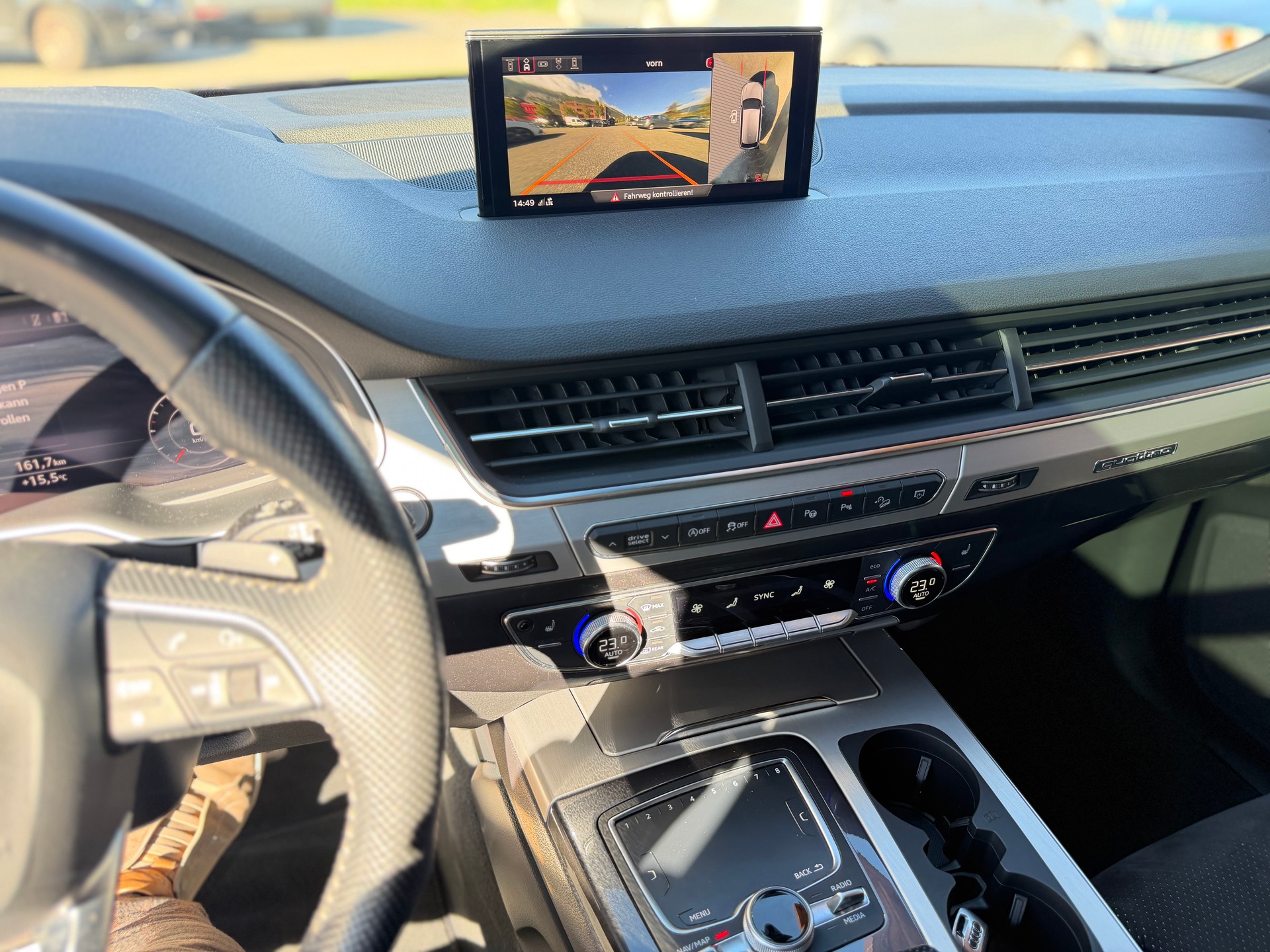 AUDI Q7 50 TDI quattro tiptronic-image-13