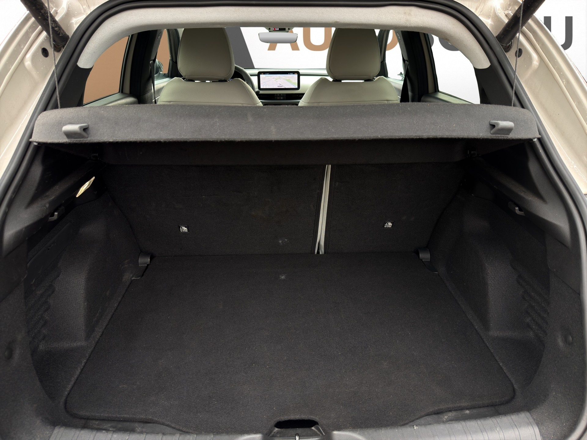 FIAT 600 1.2 Hybrid La Prima-image-18