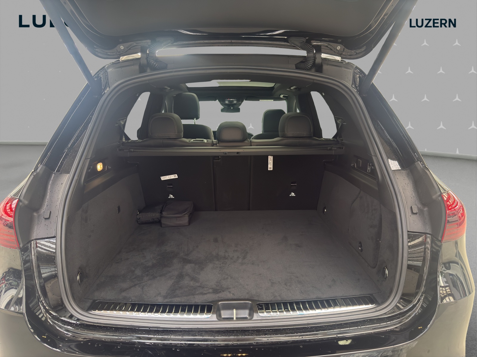 MERCEDES-BENZ GLE 350 de EQ Hybrid 4Matic 9G-Tronic EQ Star-image-14