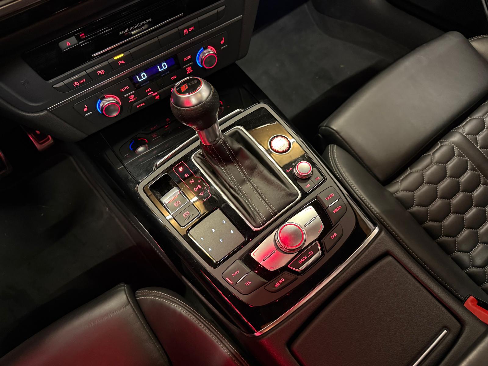 AUDI RS6 Avant 4.0 TFSI V8 performance quattro-image-29