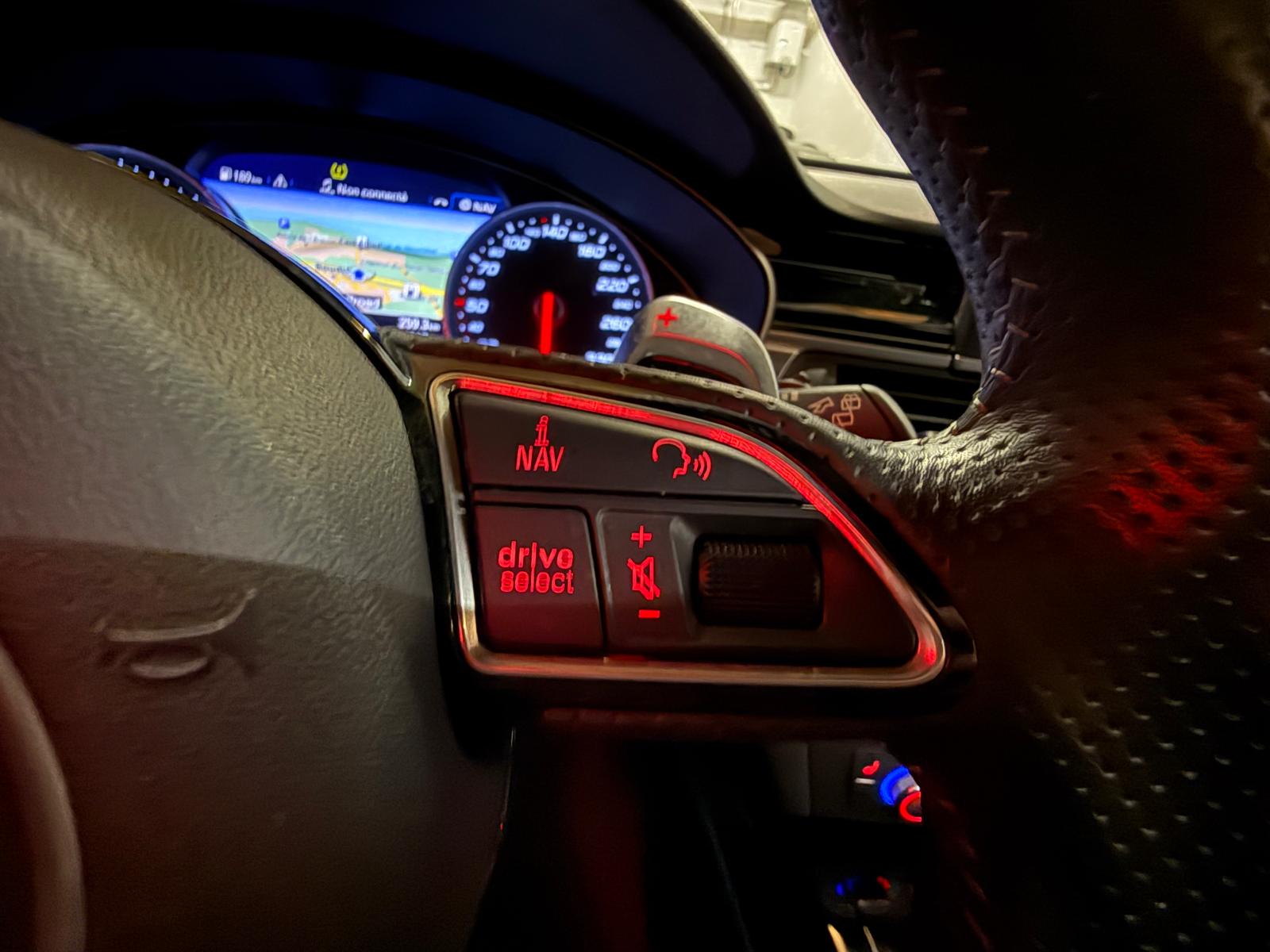AUDI RS6 Avant 4.0 TFSI V8 performance quattro-image-24
