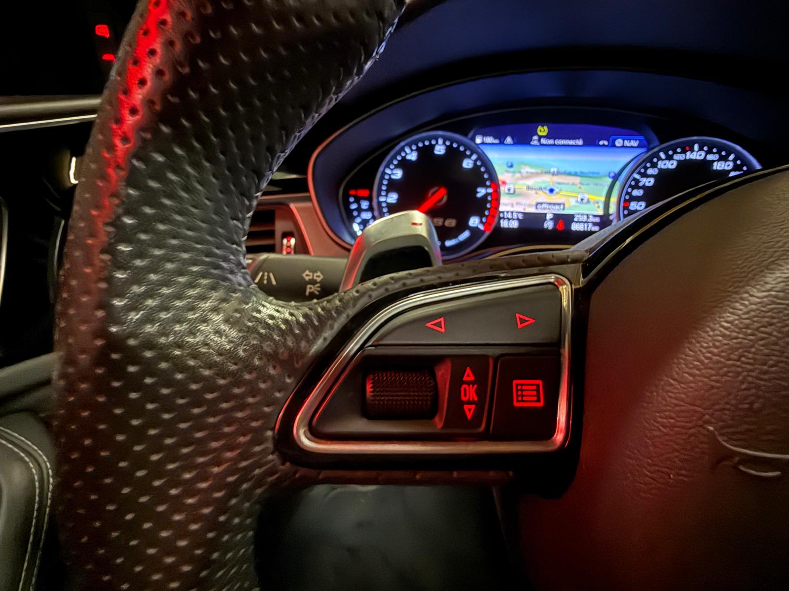 AUDI RS6 Avant 4.0 TFSI V8 performance quattro-image-22