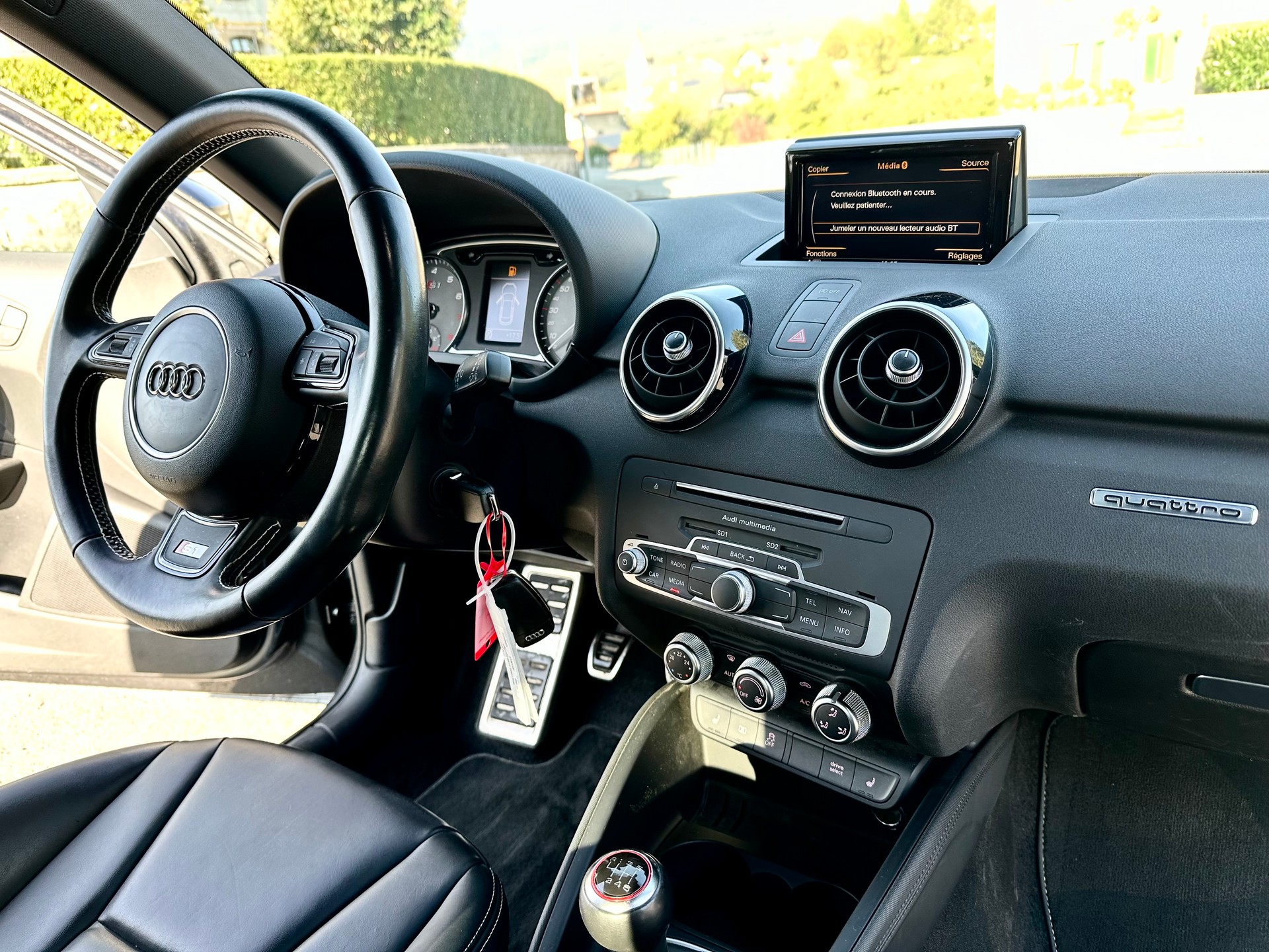 AUDI S1 Sportback 2.0 TFSI quattro-image-9
