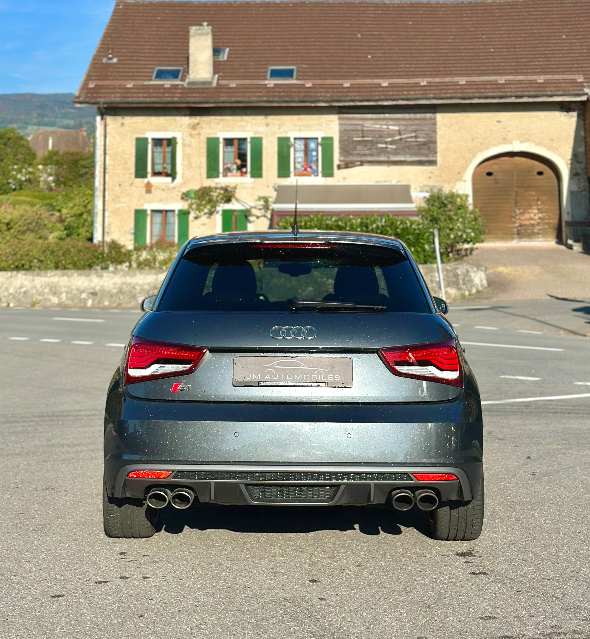 AUDI S1 Sportback 2.0 TFSI quattro-image-7