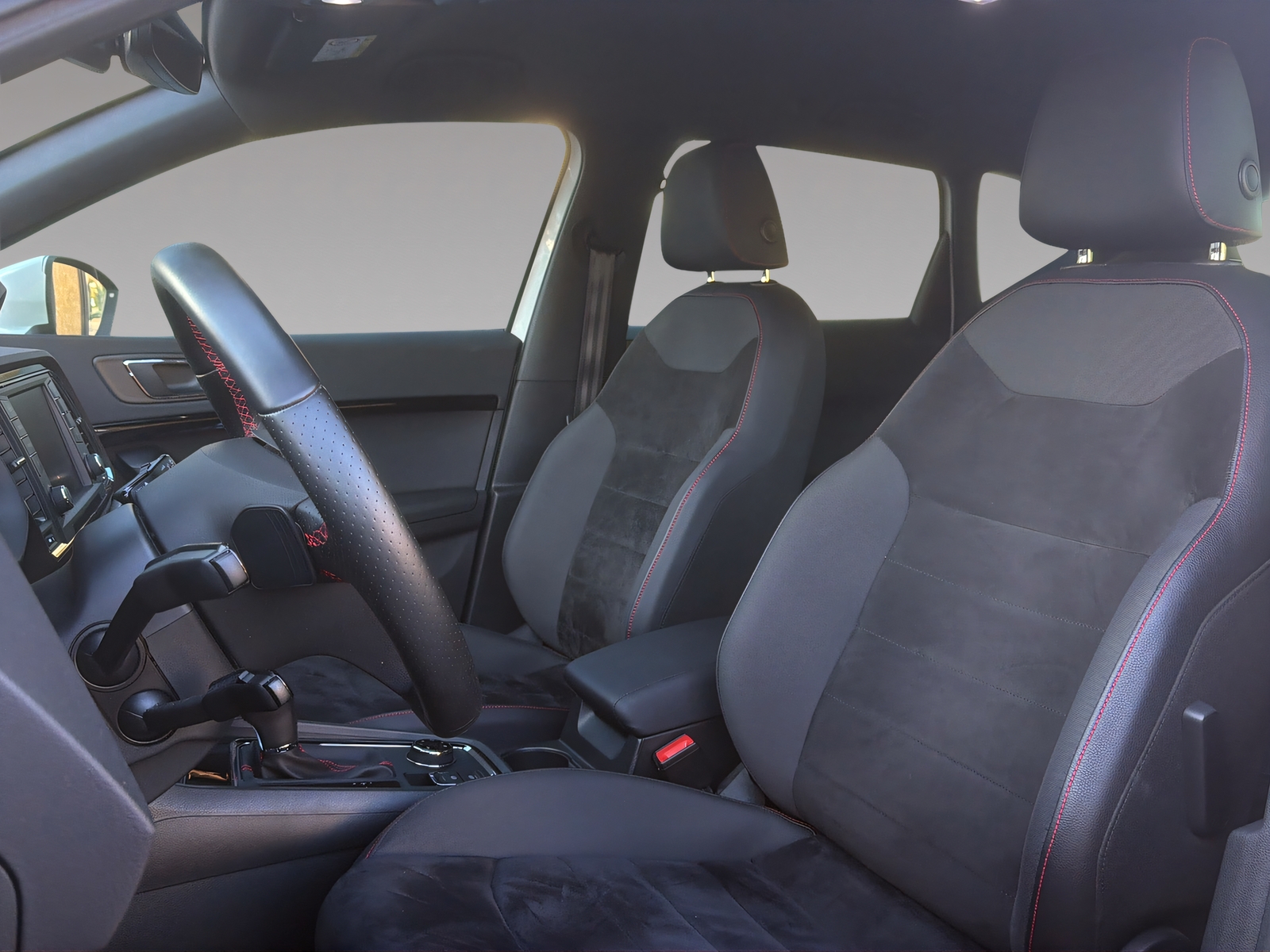 SEAT Ateca 2.0 TSI FR 4Drive DSG-image-5