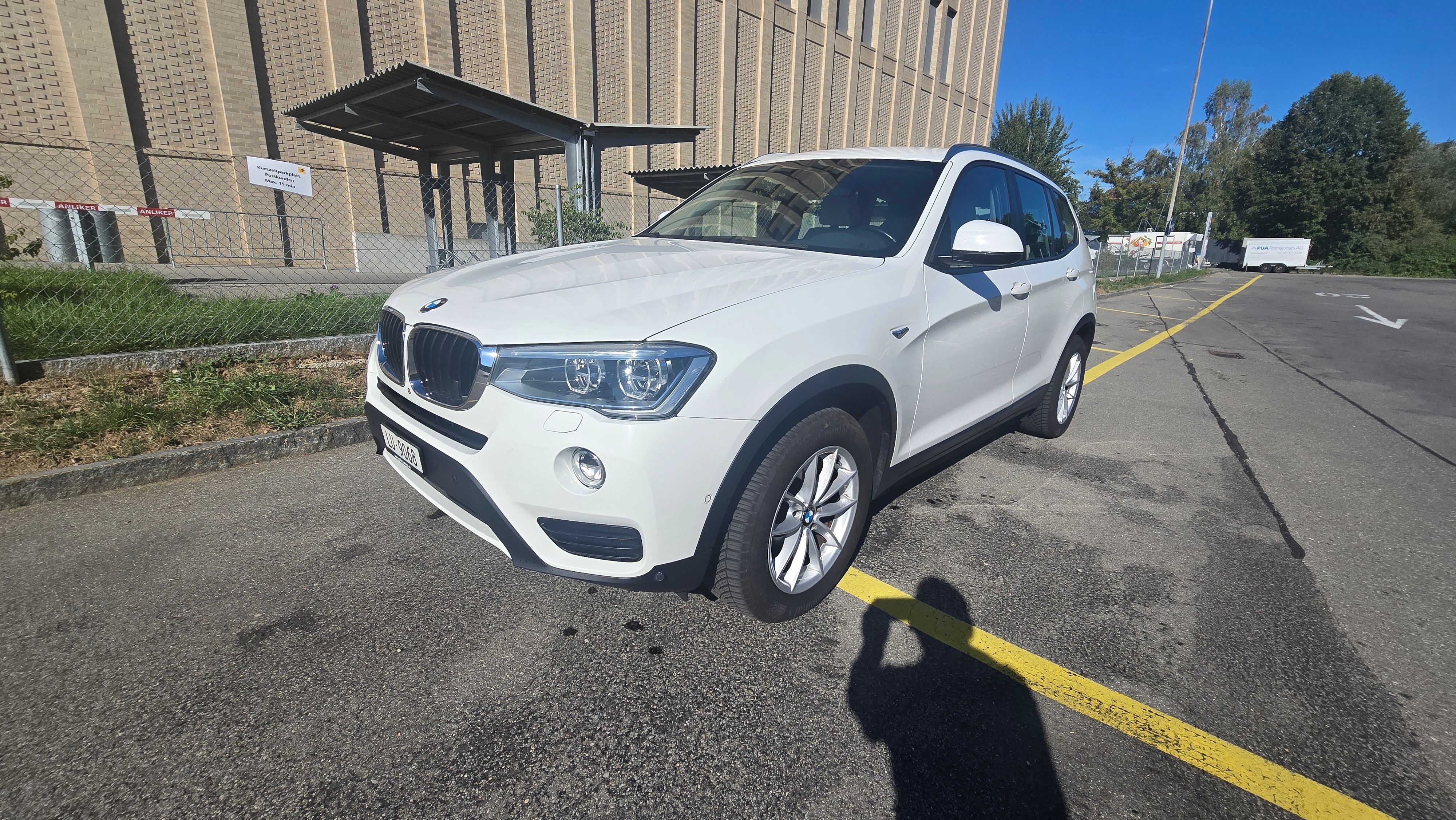Car photo