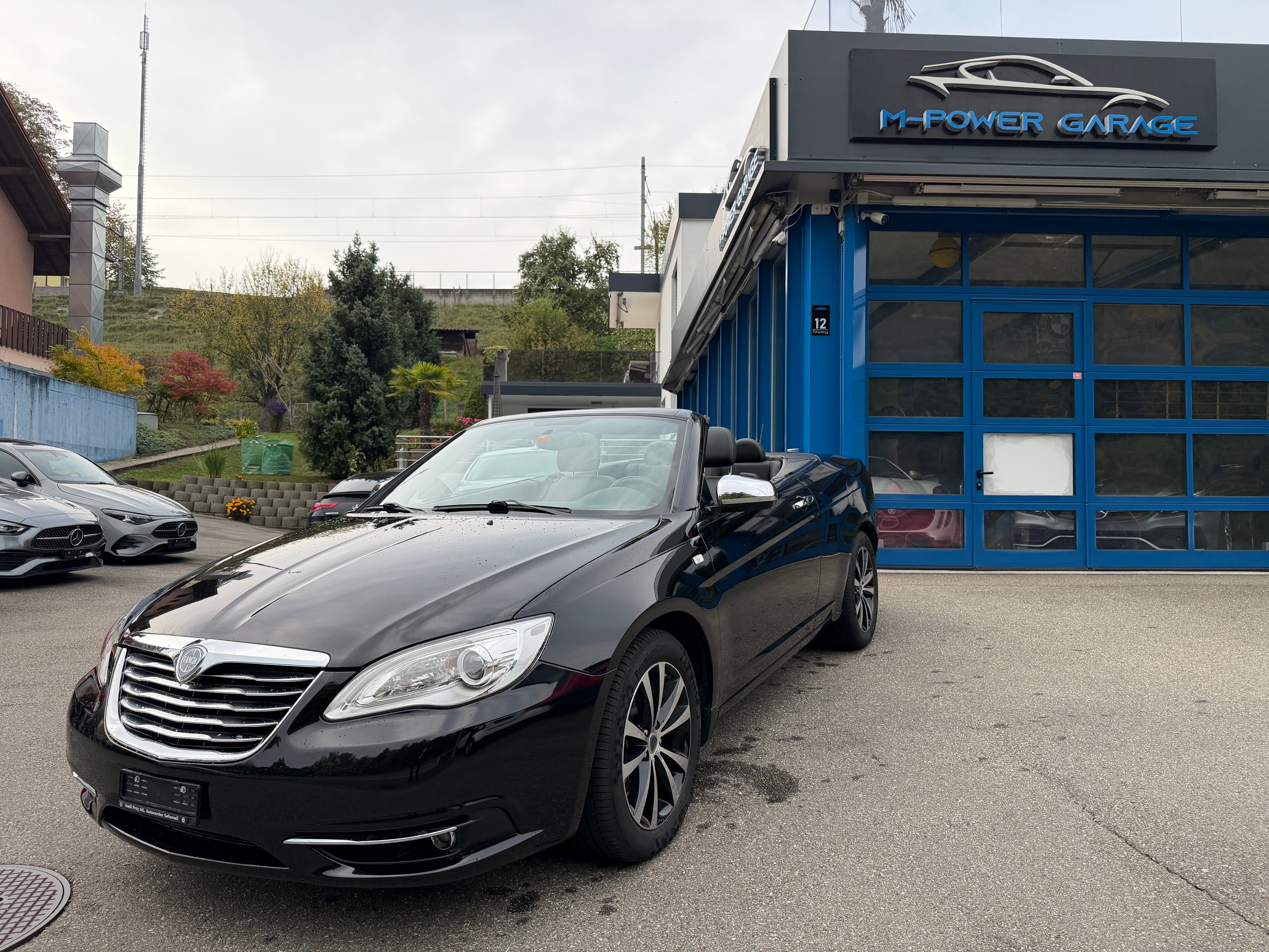 Car photo