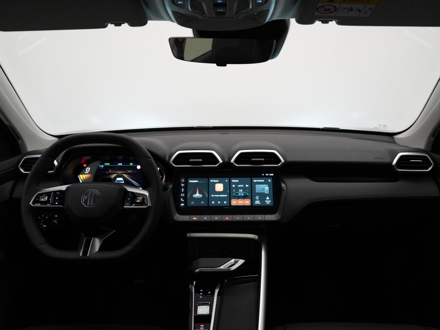 MG ZS 1.5 Hybrid+ Luxury-image-16