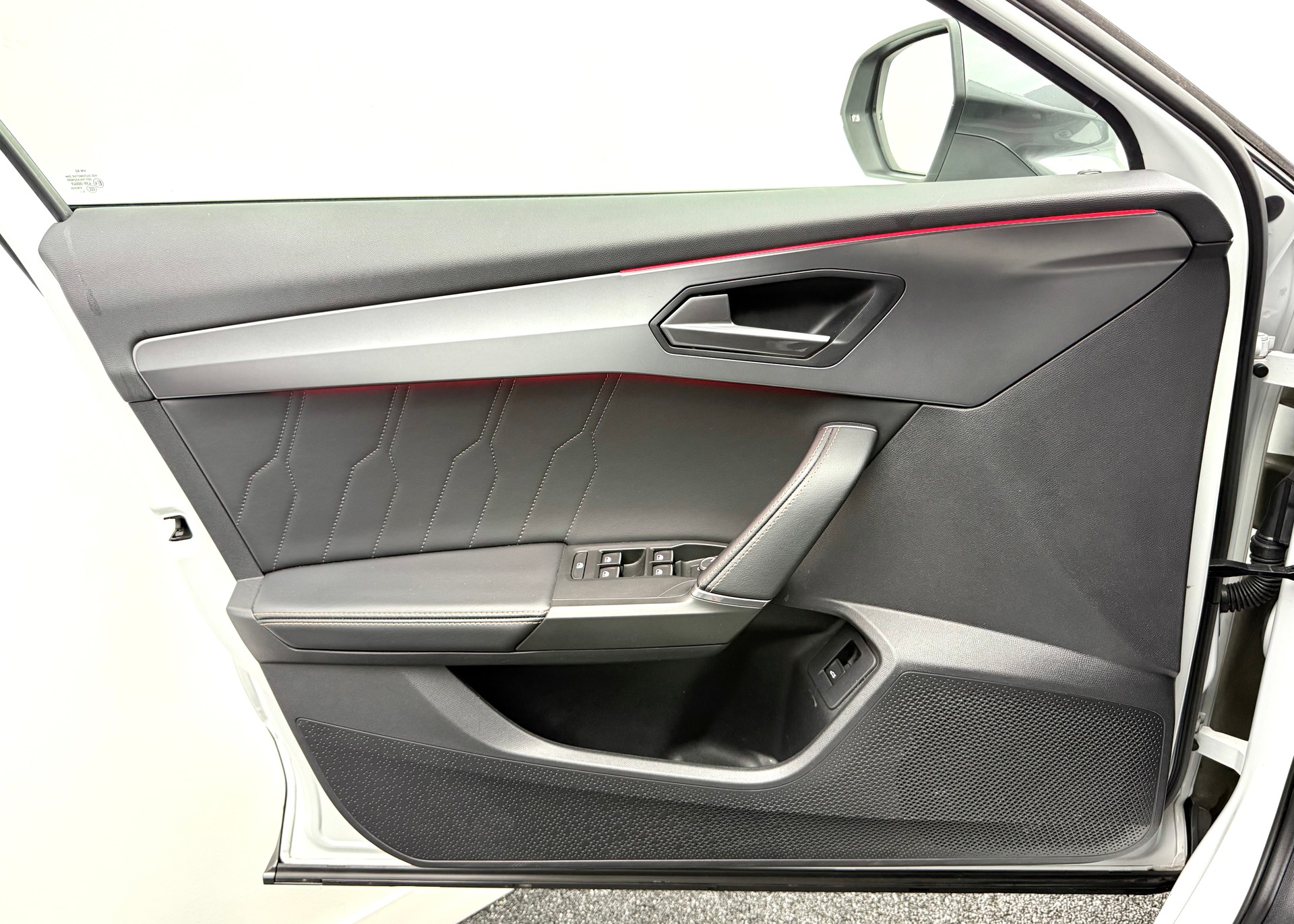 CUPRA 2.0 TSI Formentor VZ 4DRIVE DSG komplett Leder / Panorama-image-17