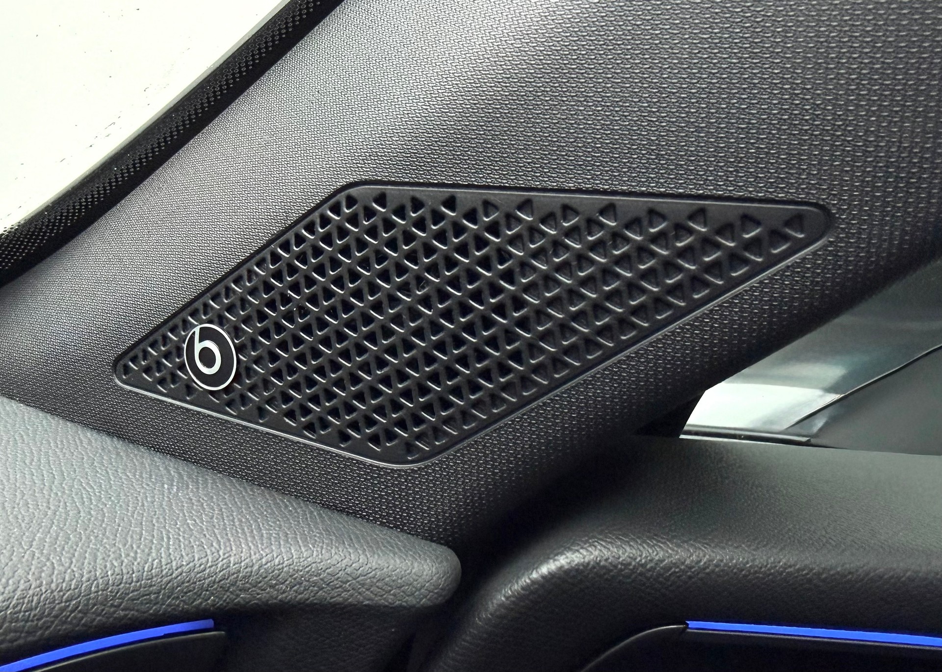 CUPRA 2.0 TSI Formentor VZ 4DRIVE DSG komplett Leder / Panorama-image-18
