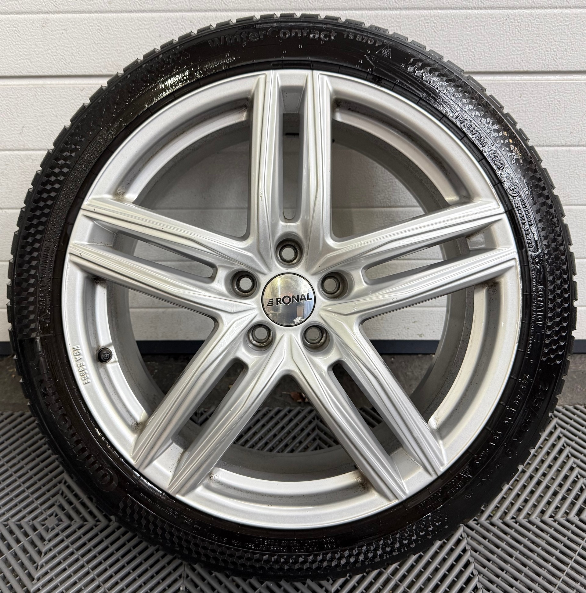 CUPRA 2.0 TSI Formentor VZ 4DRIVE DSG komplett Leder / Panorama-image-20