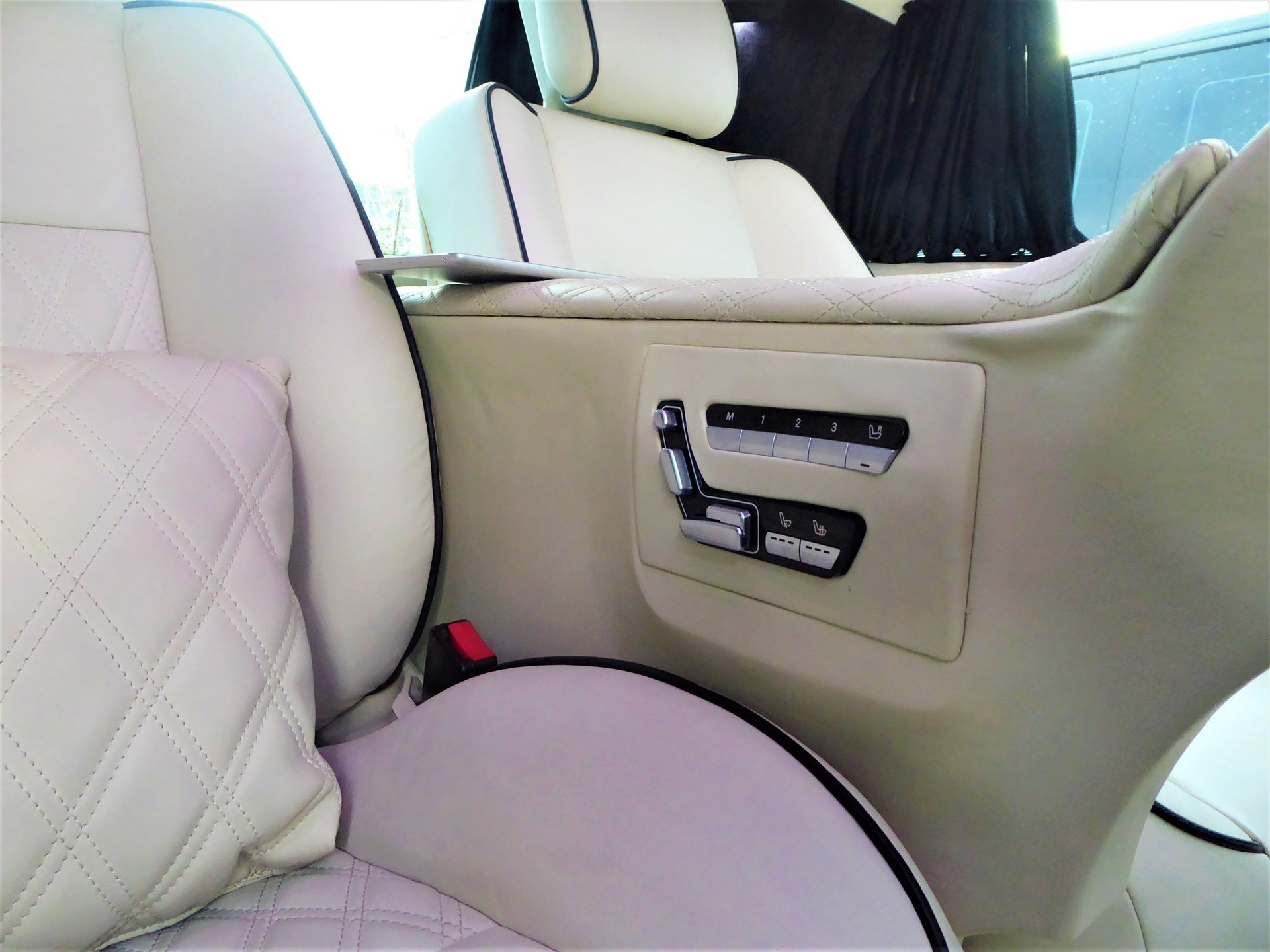 MERCEDES-BENZ Viano 3.0 CDI Blue Efficiency Ambiente Edition L A-image-9