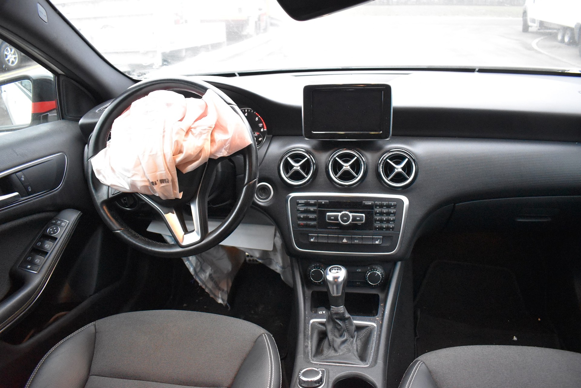 MERCEDES-BENZ A 180 CDI Style-image-9