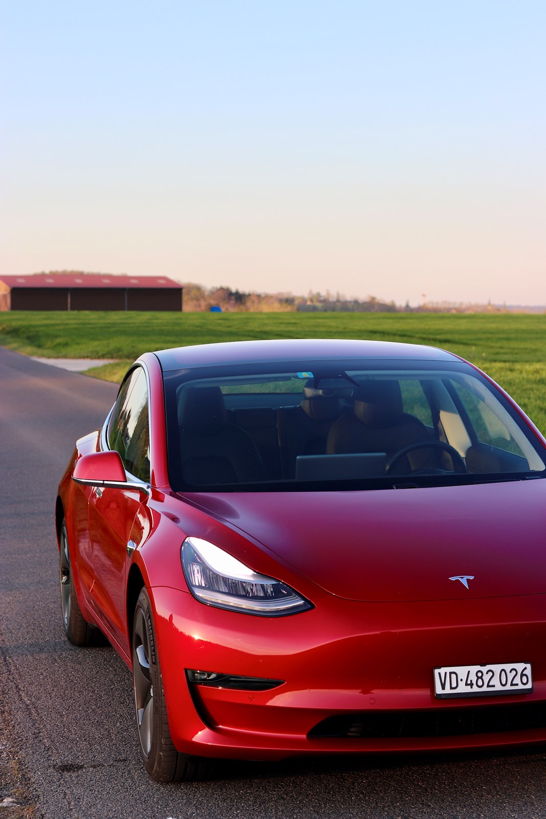 TESLA Model 3 Long Range Dual Motor AWD-image-1