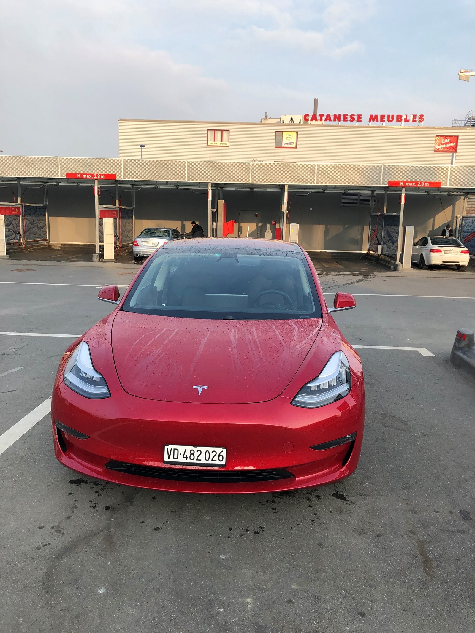 TESLA Model 3 Long Range Dual Motor AWD-image-2