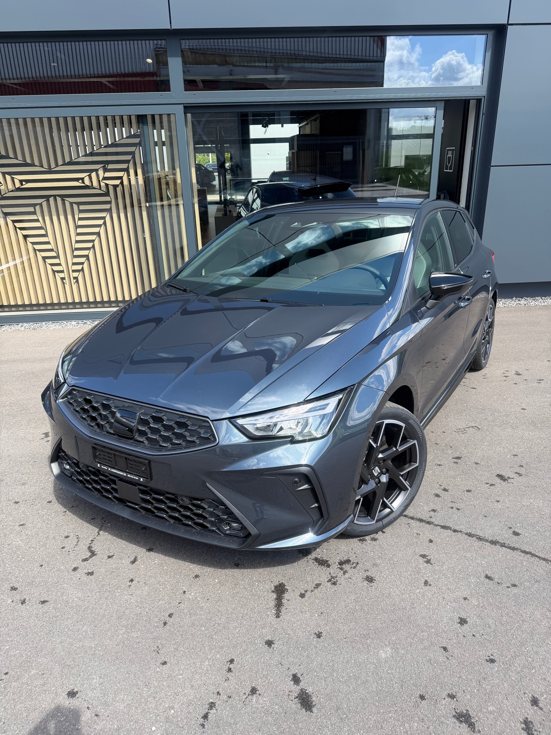 SEAT IBIZA-image-2