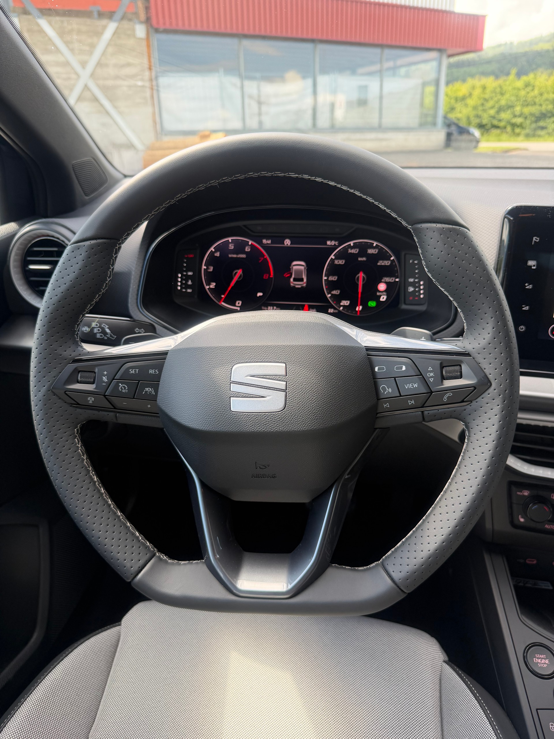 SEAT IBIZA-image-6
