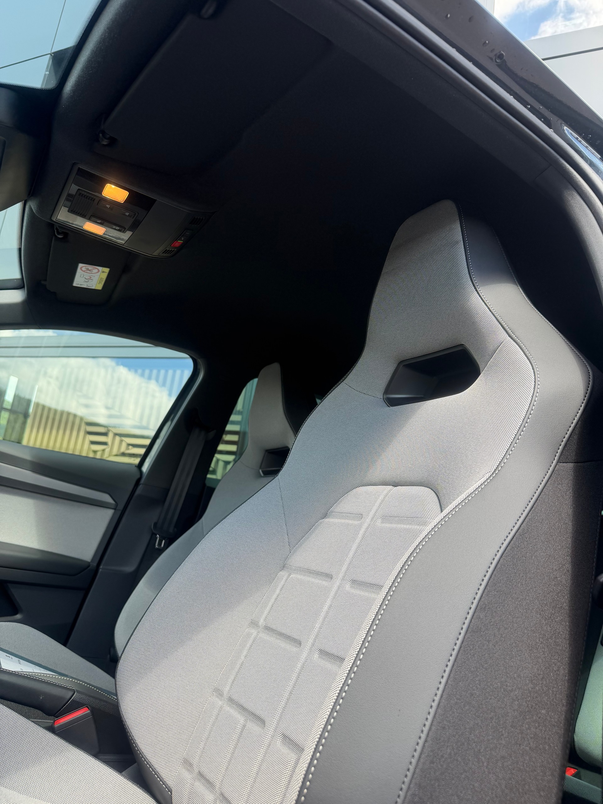 SEAT IBIZA-image-7