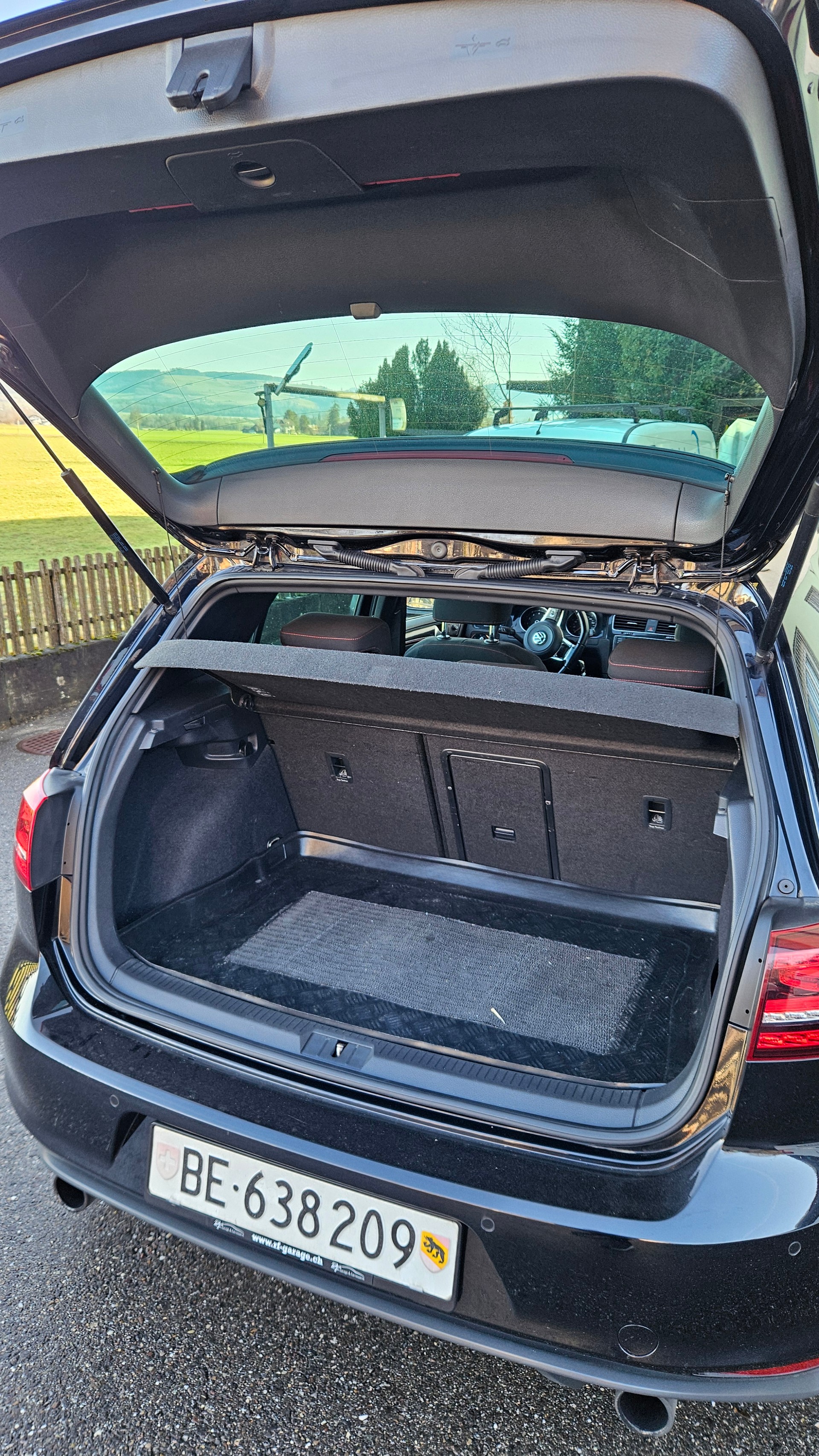 VW Golf 2.0 TSI GTI Performance DSG-image-8