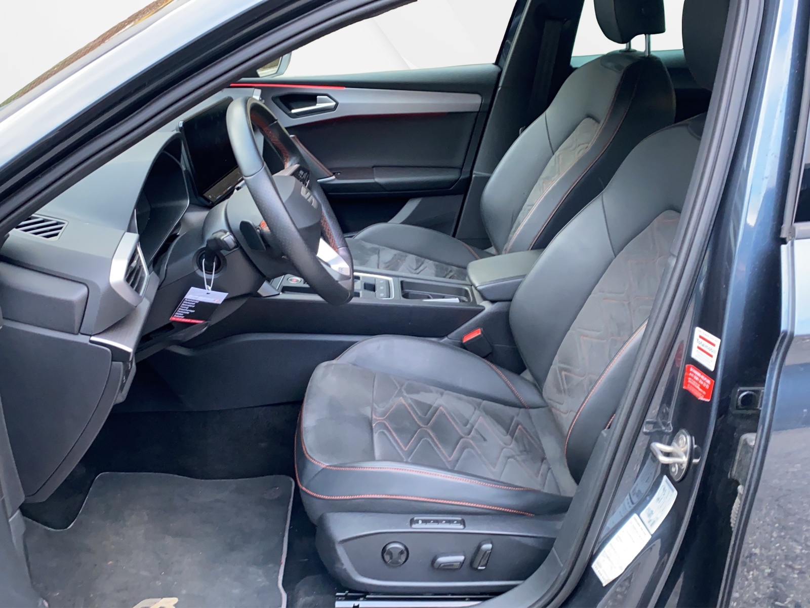 SEAT Leon 1.4 eHybrid pHEV DSG FR-image-7