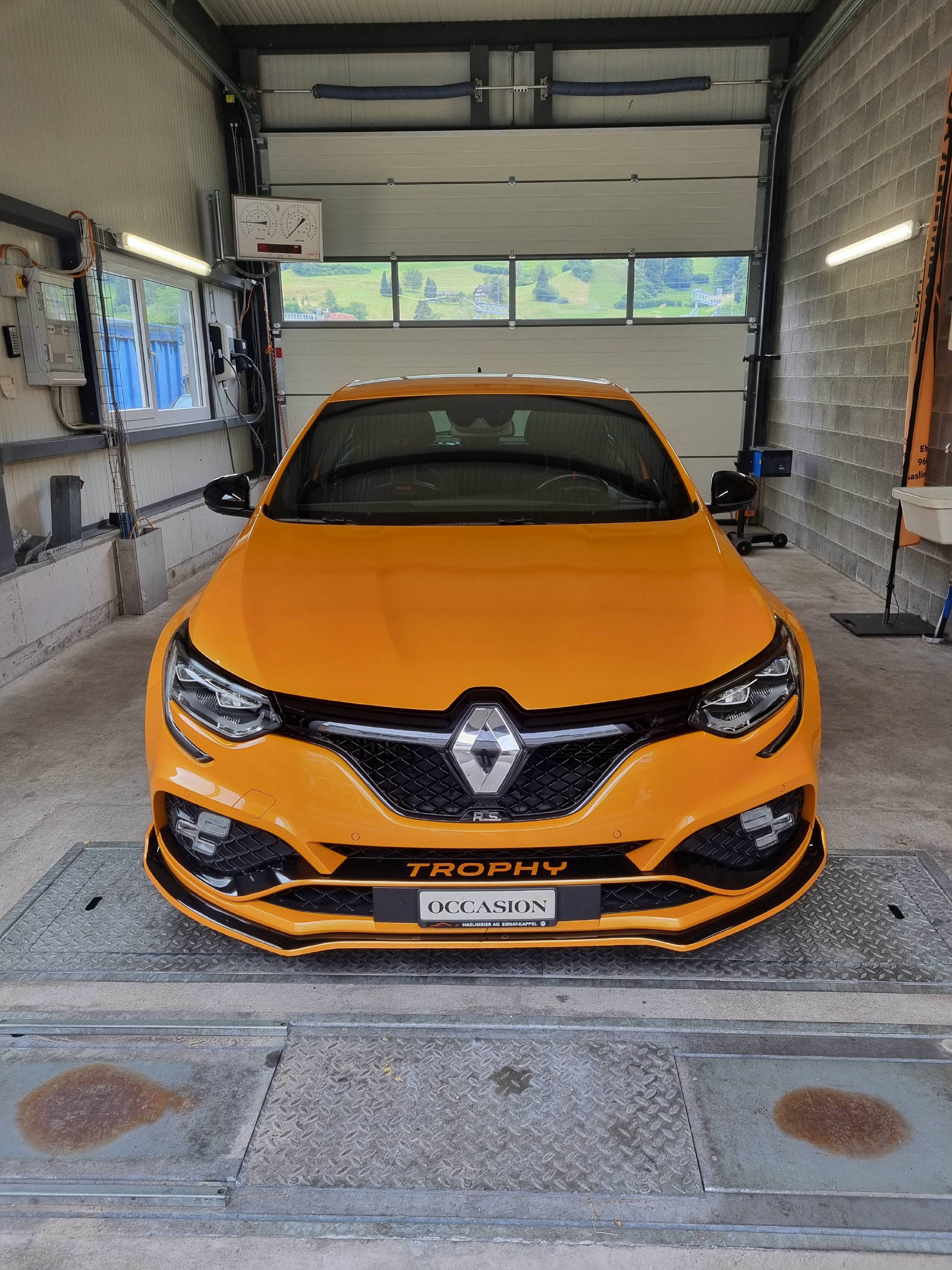 RENAULT Mégane Sport 1.8 T Trophy-image-1