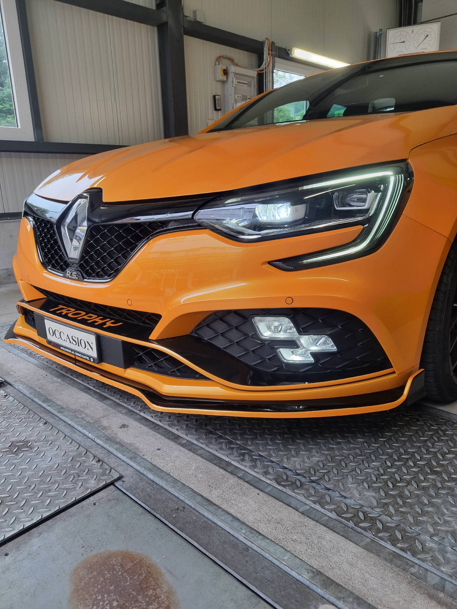 RENAULT Mégane Sport 1.8 T Trophy-image-13