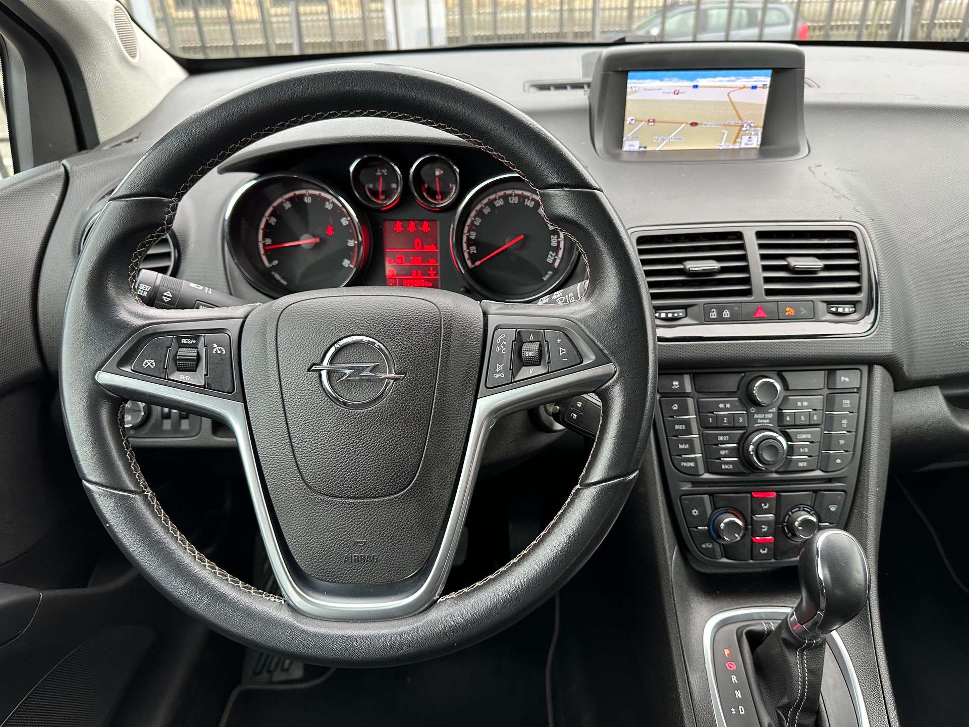 OPEL Meriva 1.4 Turbo Drive Automatic-image-10