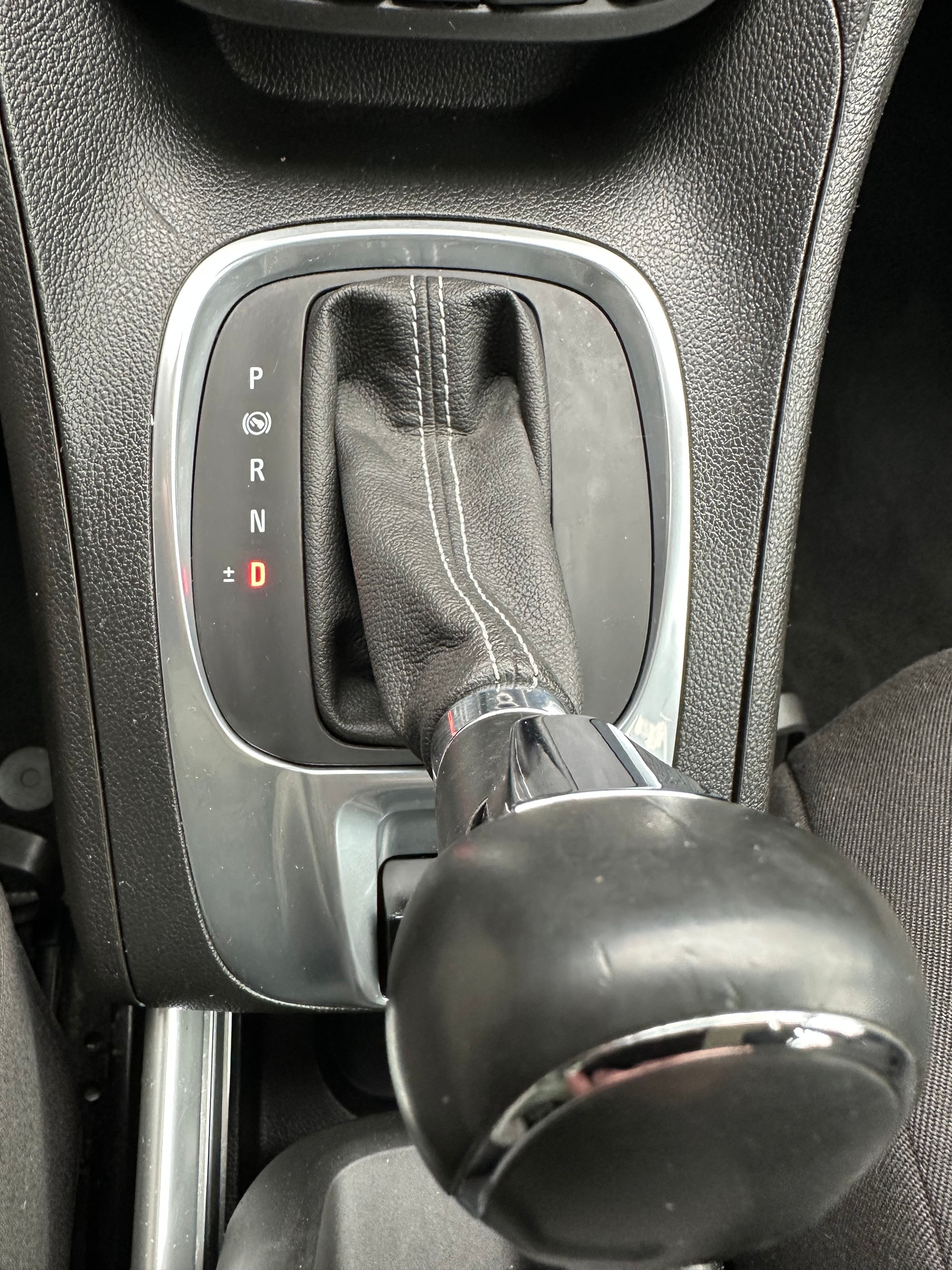 OPEL Meriva 1.4 Turbo Drive Automatic-image-19