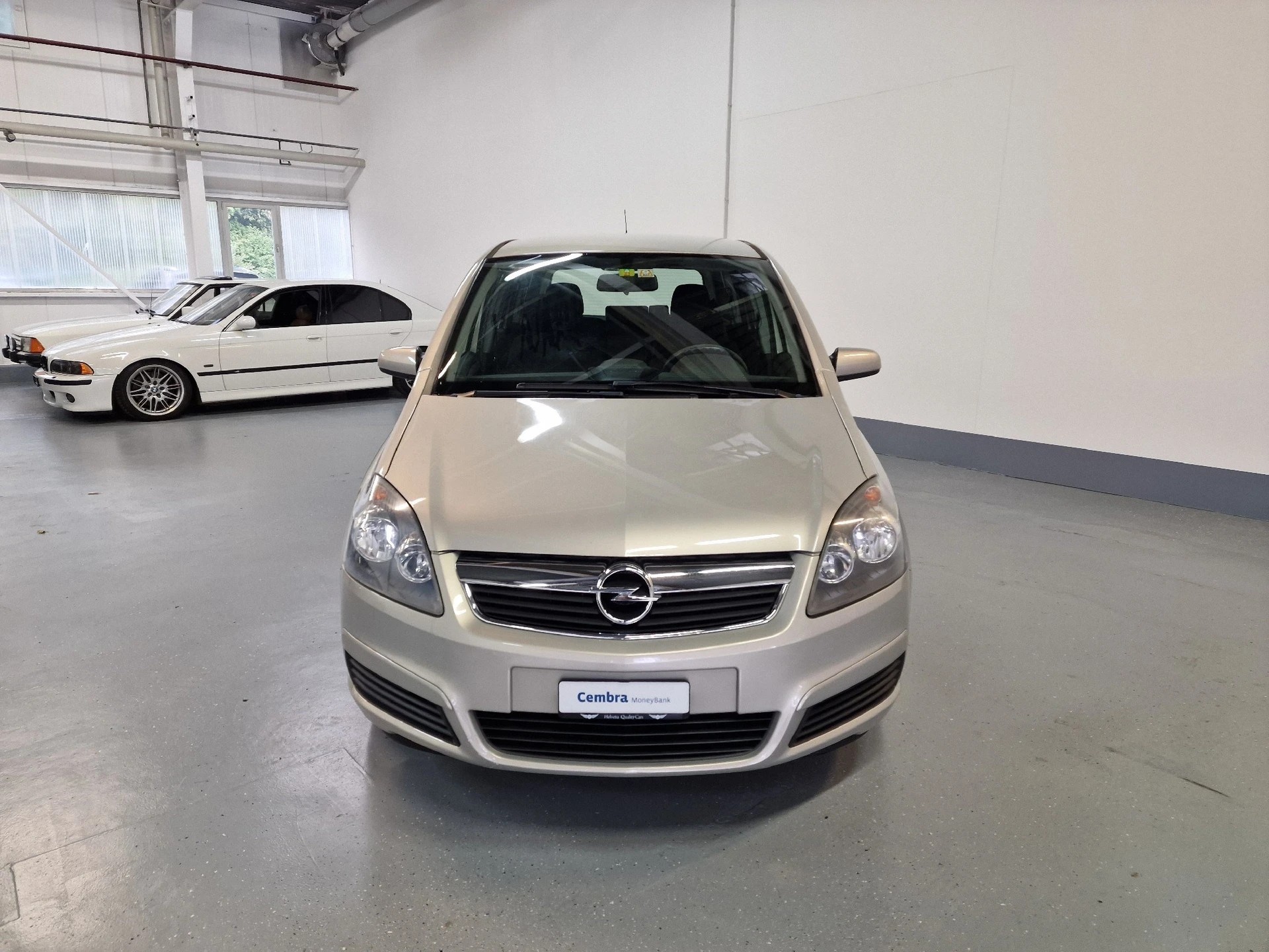 OPEL ZAFIRA B22-image-3