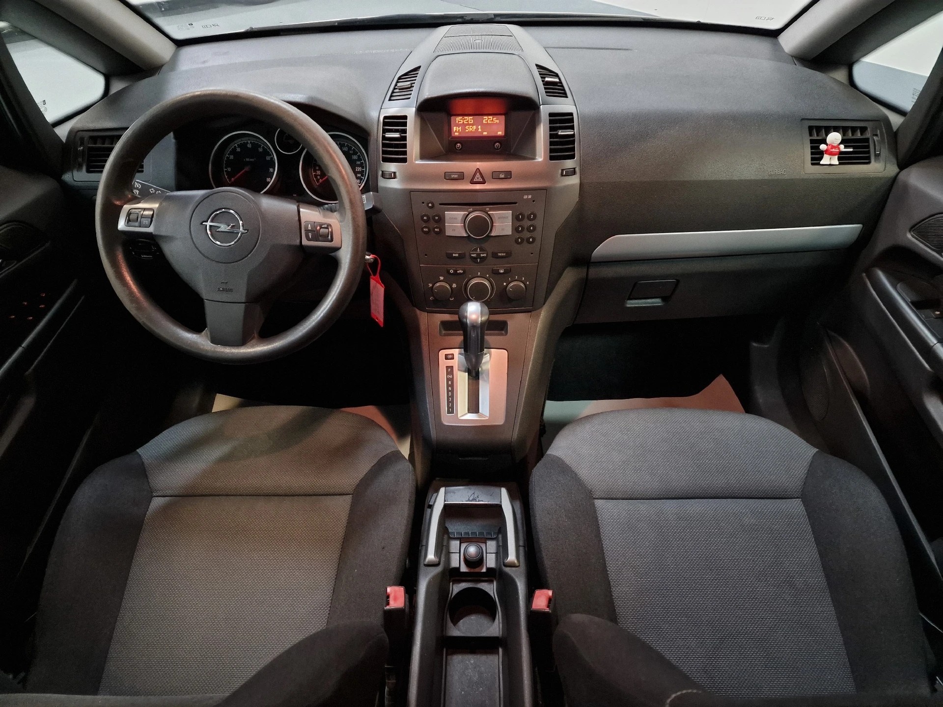 OPEL ZAFIRA B22-image-12