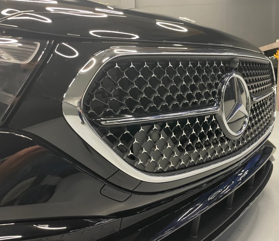 MERCEDES-BENZ E 220 d AMG Line 9G-Tronic-image-9
