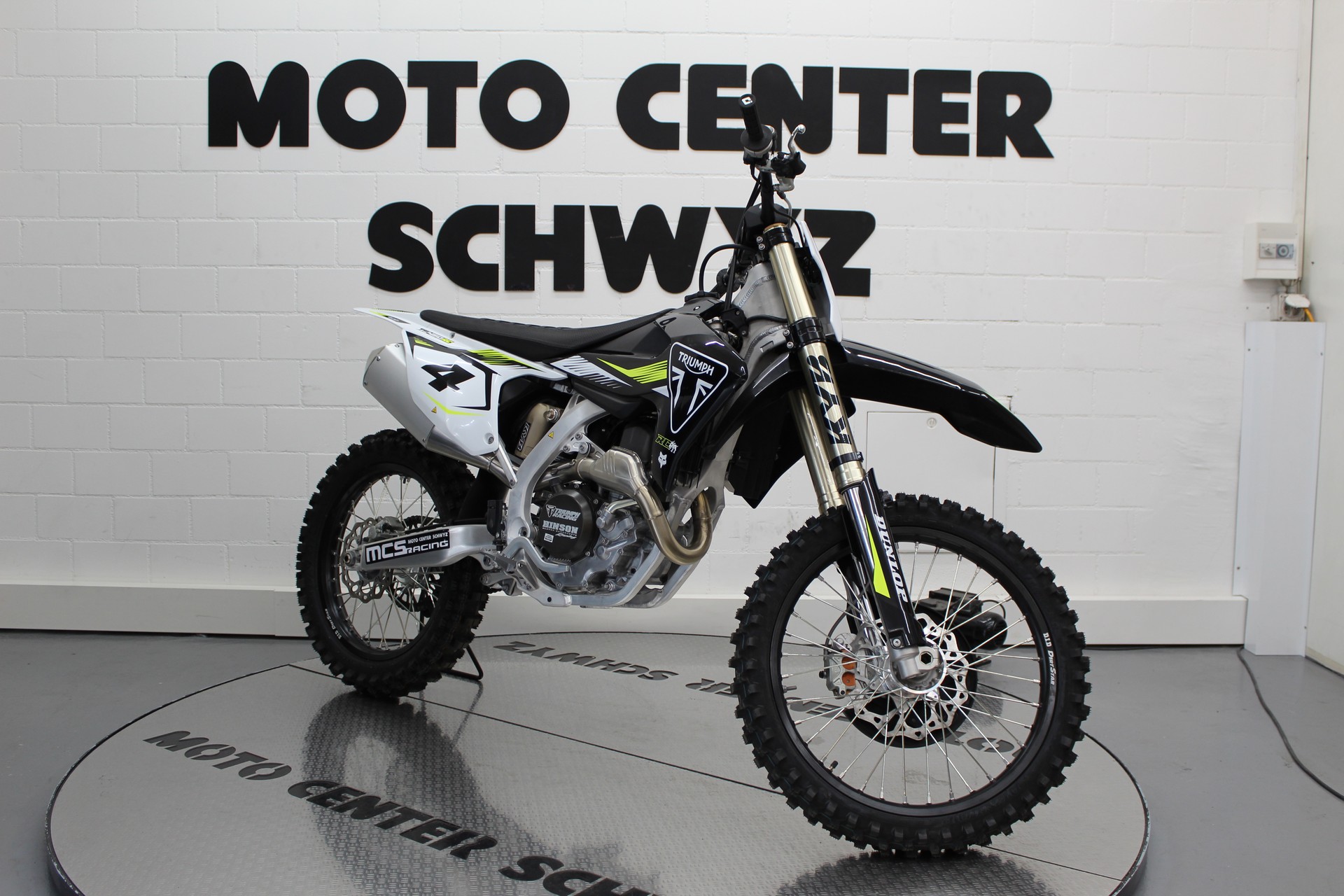 TRIUMPH TF 450 X RC-showroom-element-1