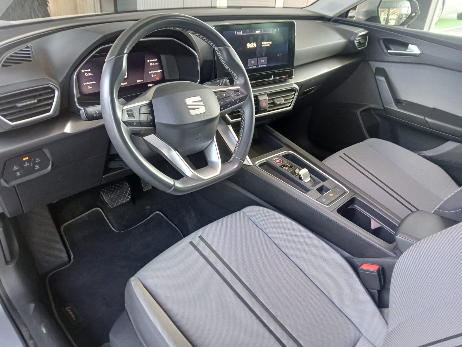 SEAT Leon ST 2.0 TDI Style 4Drive DSG-image-6